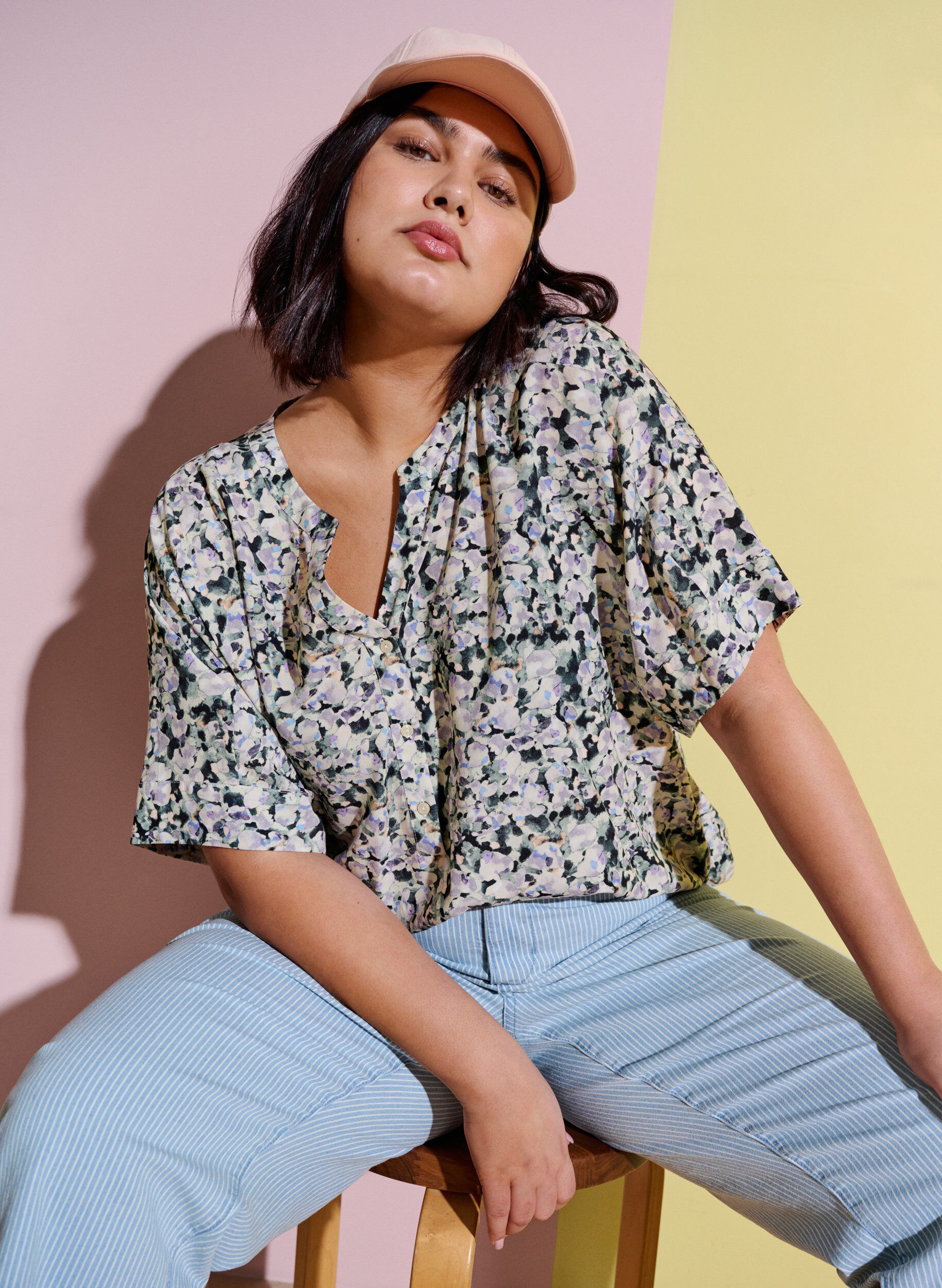 Zizzi Proste jeansy do kostek w paski, Light Blue Stripe, Image image number 0