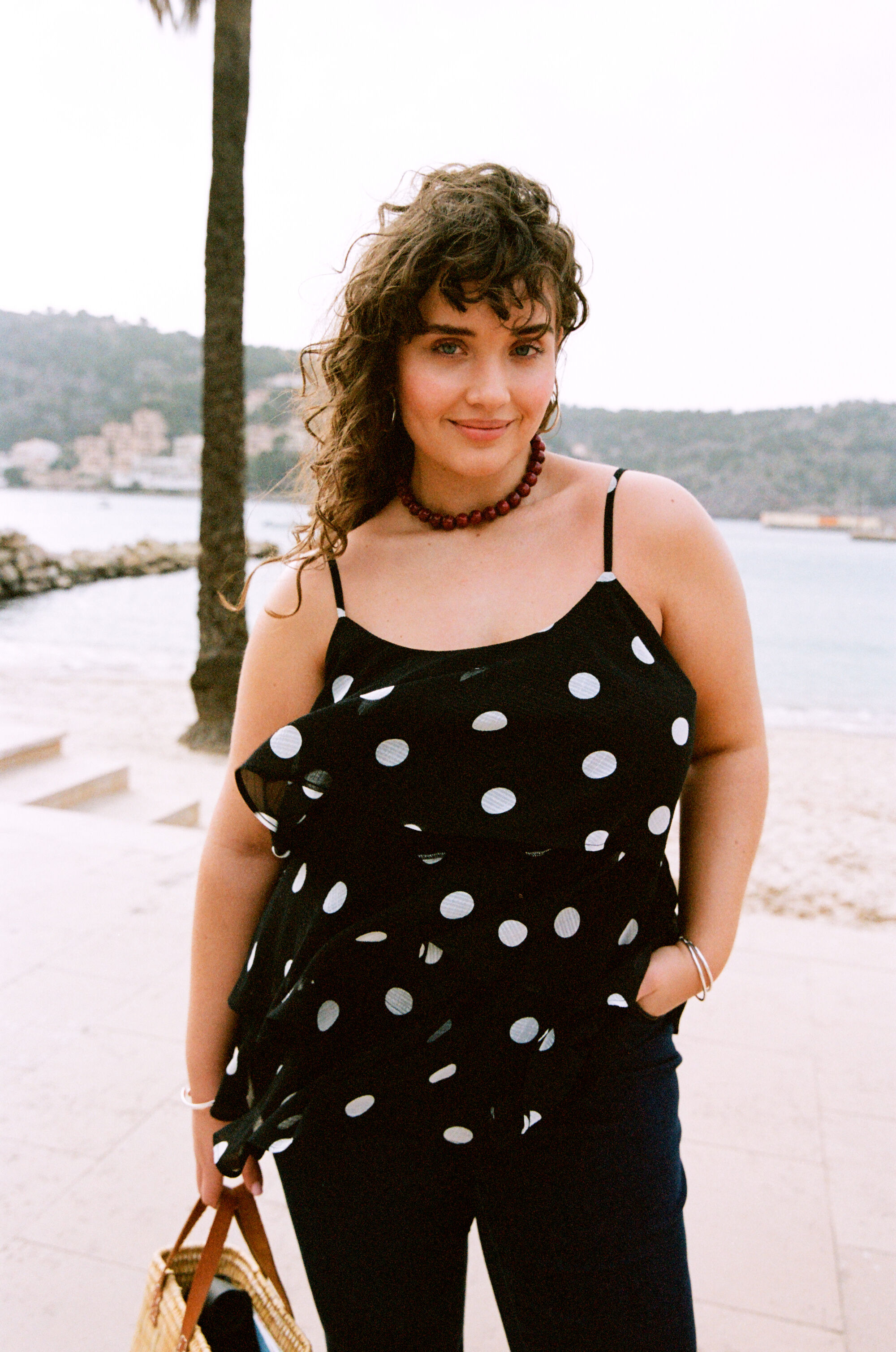 ZizziCętkowany letni styl z pazurem, , Model