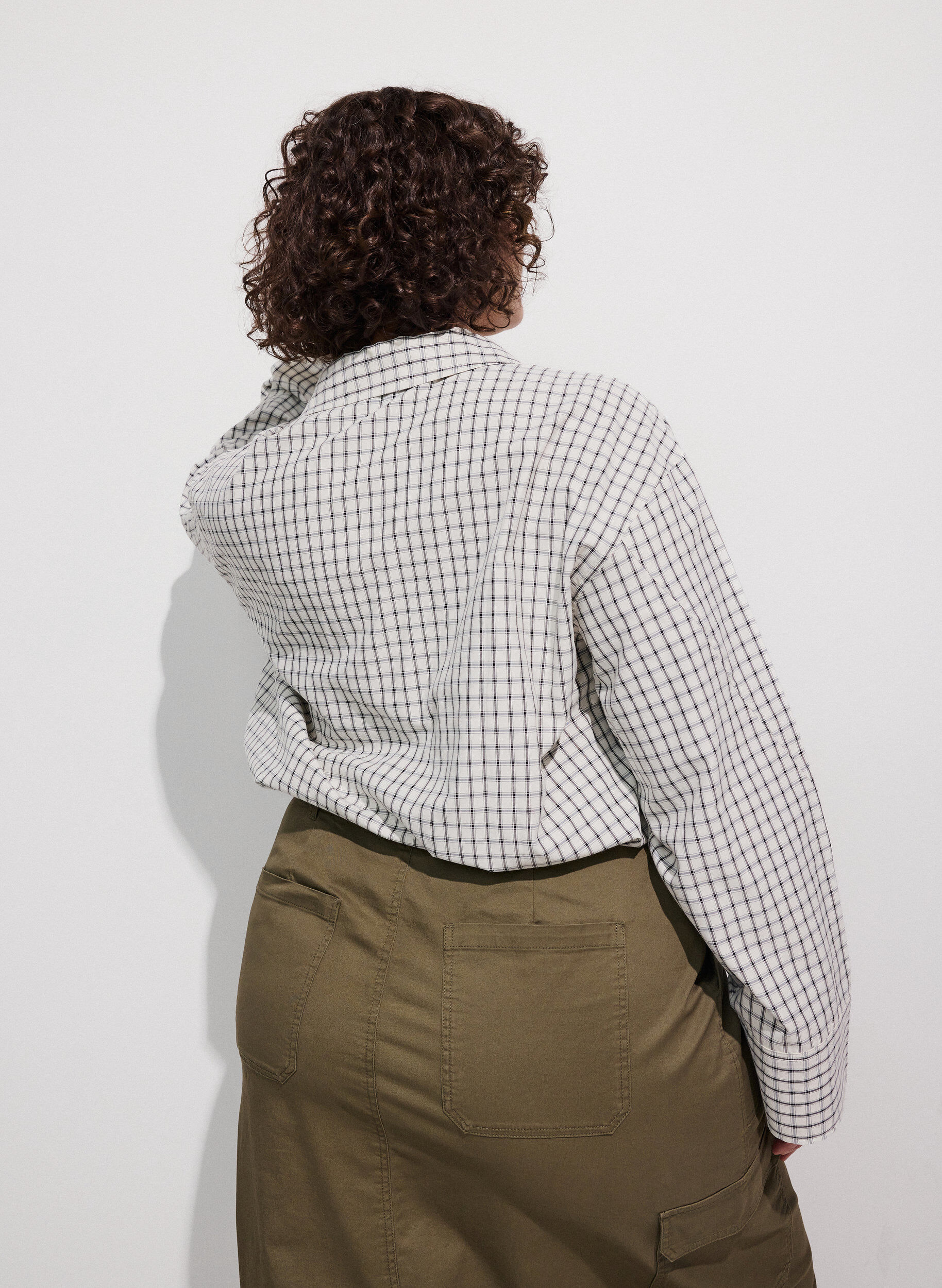 ZizziKoszula z kratka z kieszenia na piersi, Biały, Model image number 2