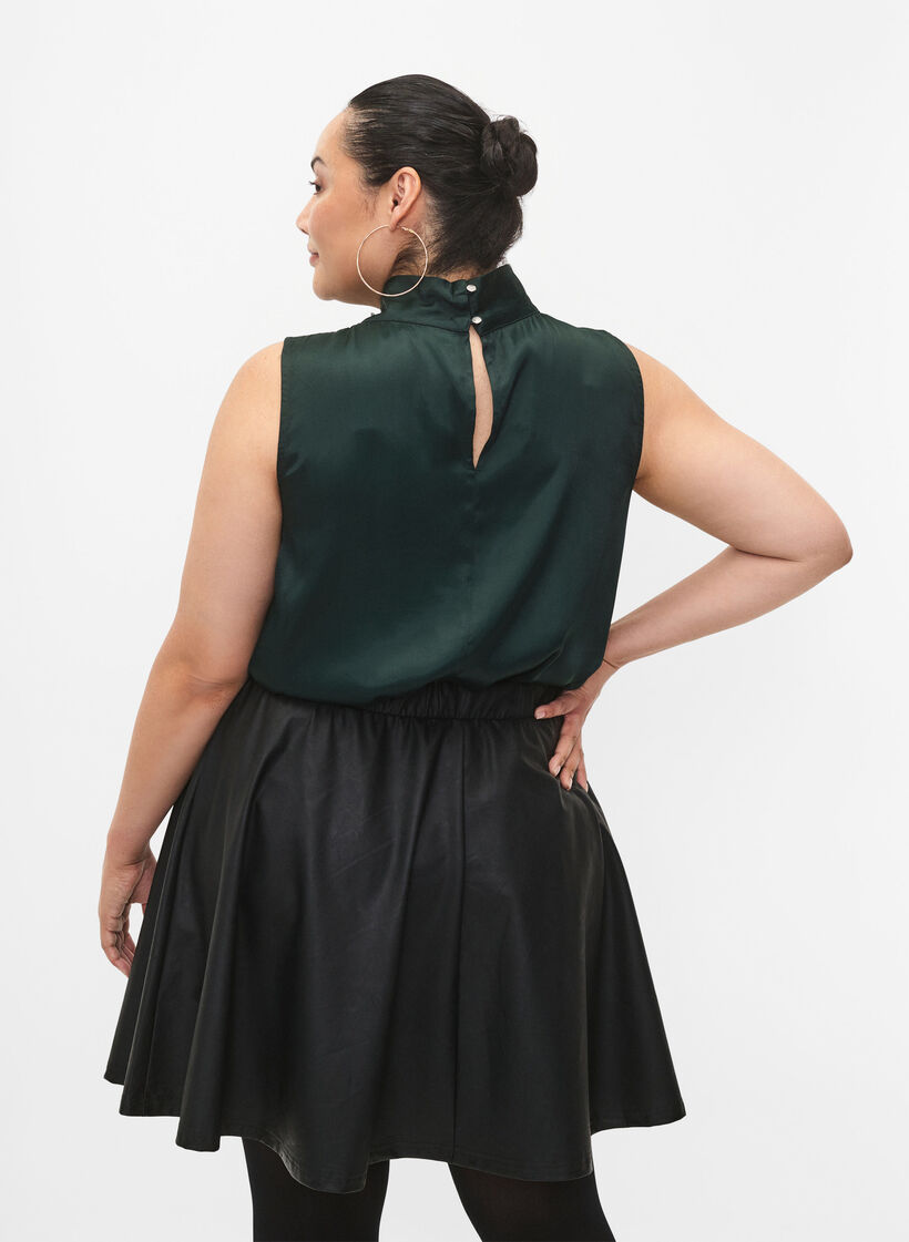 Top bez rekawów z wiskozy z detalami, Scarab, Model image number 1