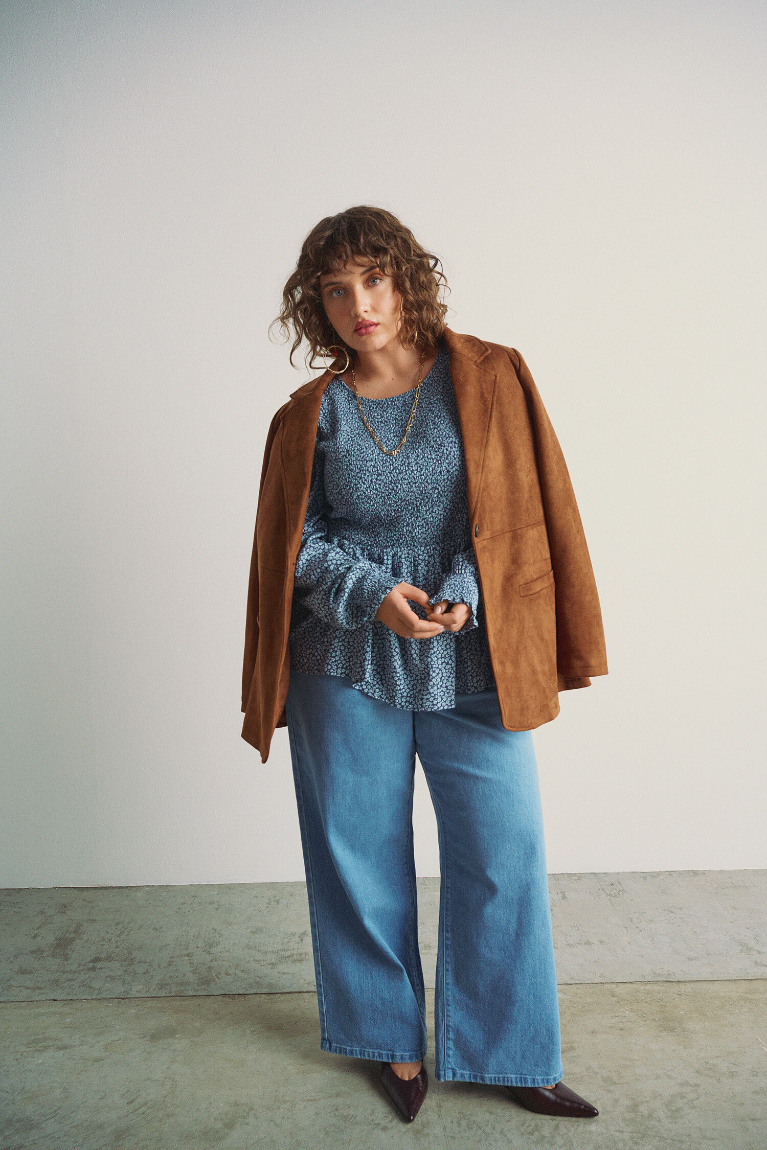 Codzienny styl z nutką ekstrawagancji, , Model