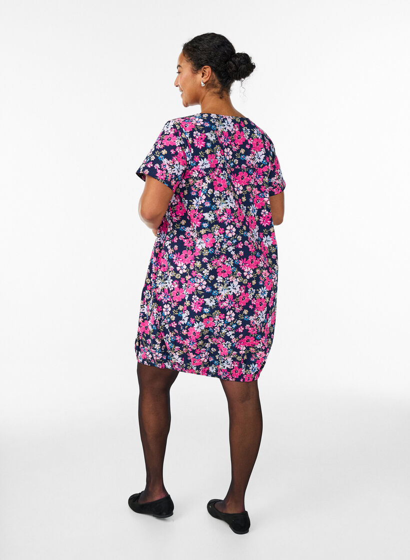 Bawelniana sukienka z kr&oacute;tkim rekawem i nadrukiem, Niebieskie, Model image number 2