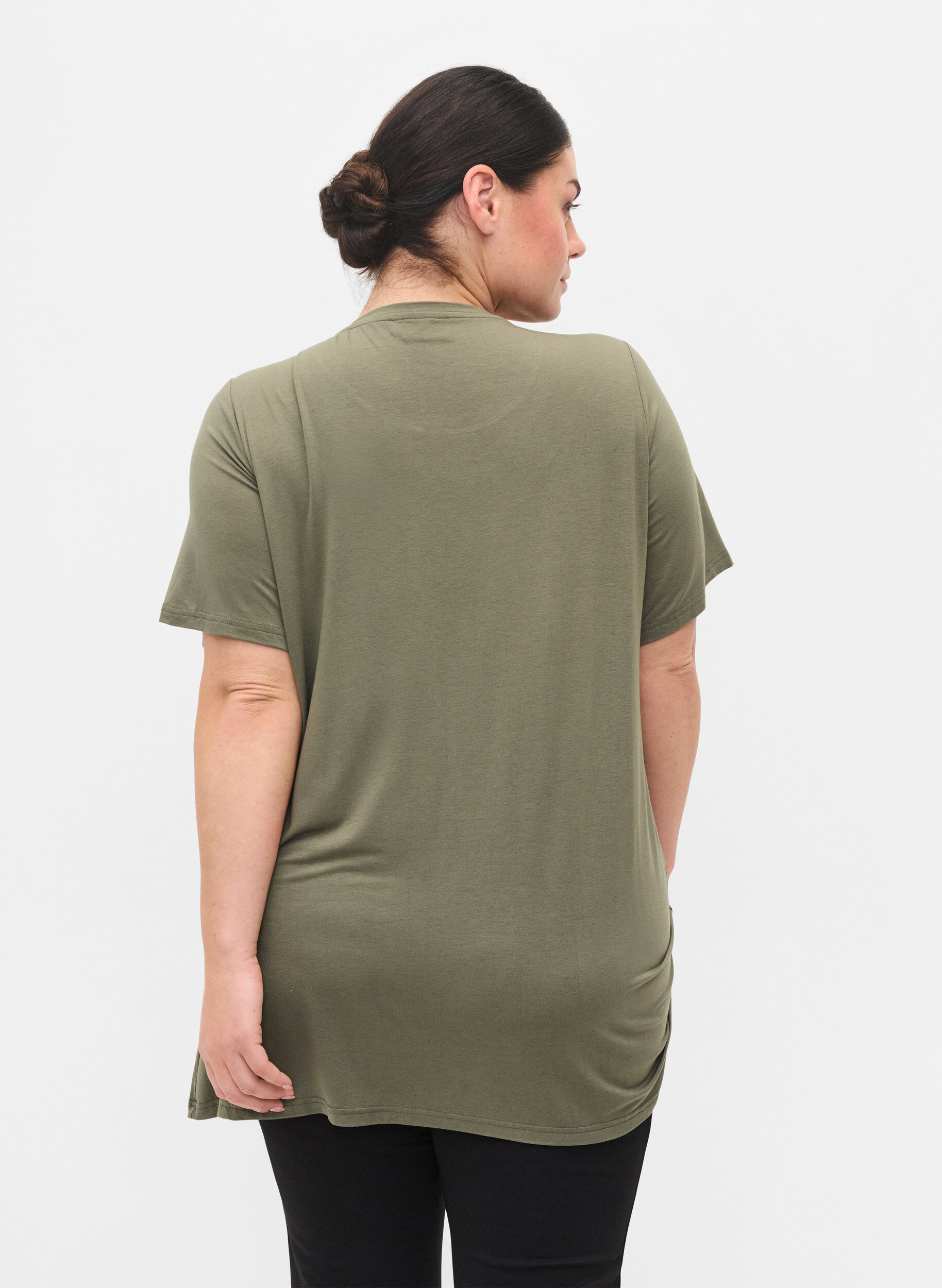 Zizzi Short-sleeved viscose tunic with snow details, Dusty Olive, Model image number 1