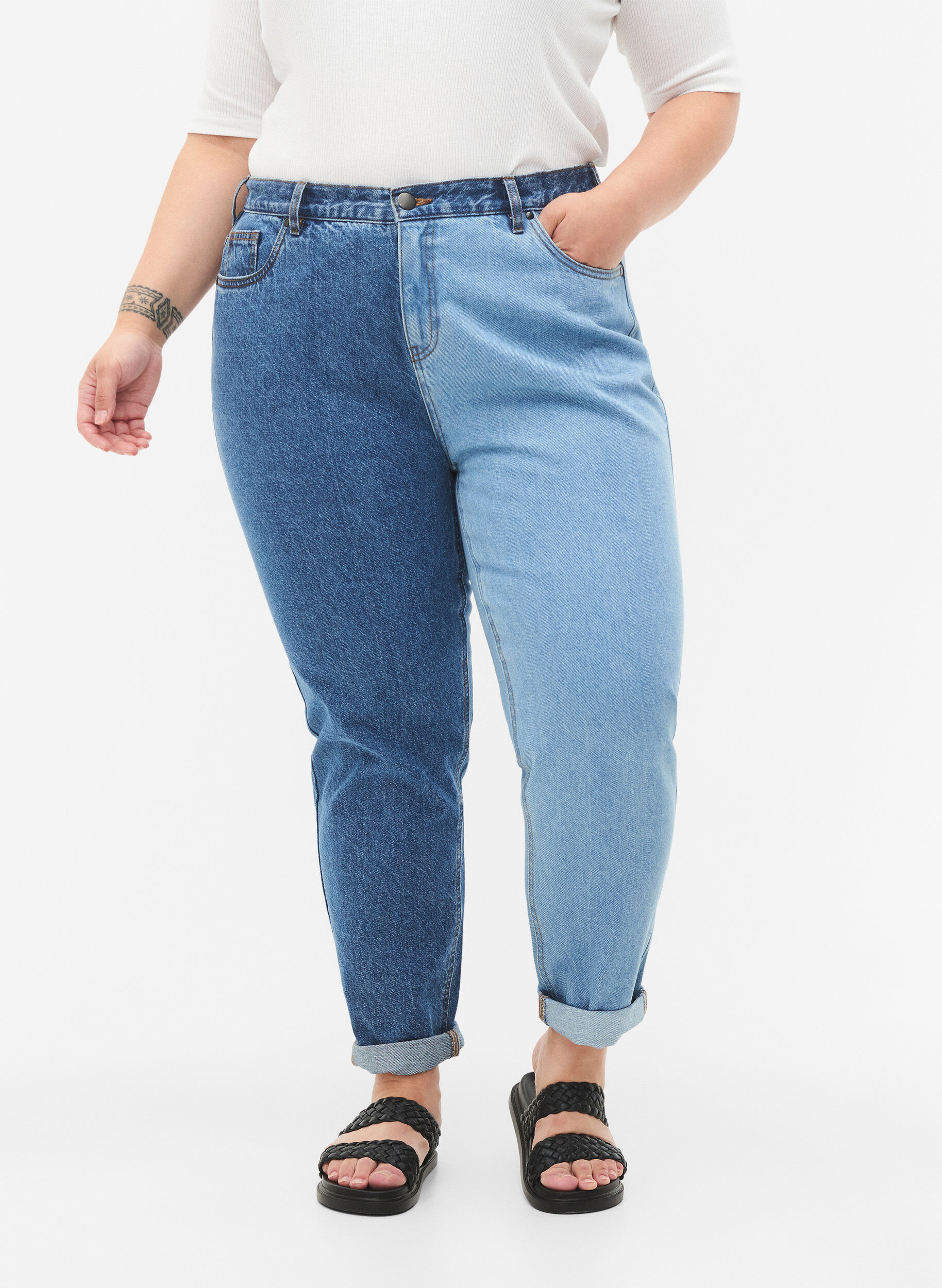 Zizzi Dwukolorowe jeansy Mille typu mom fit, Lt. B. Comb, Model image number 2