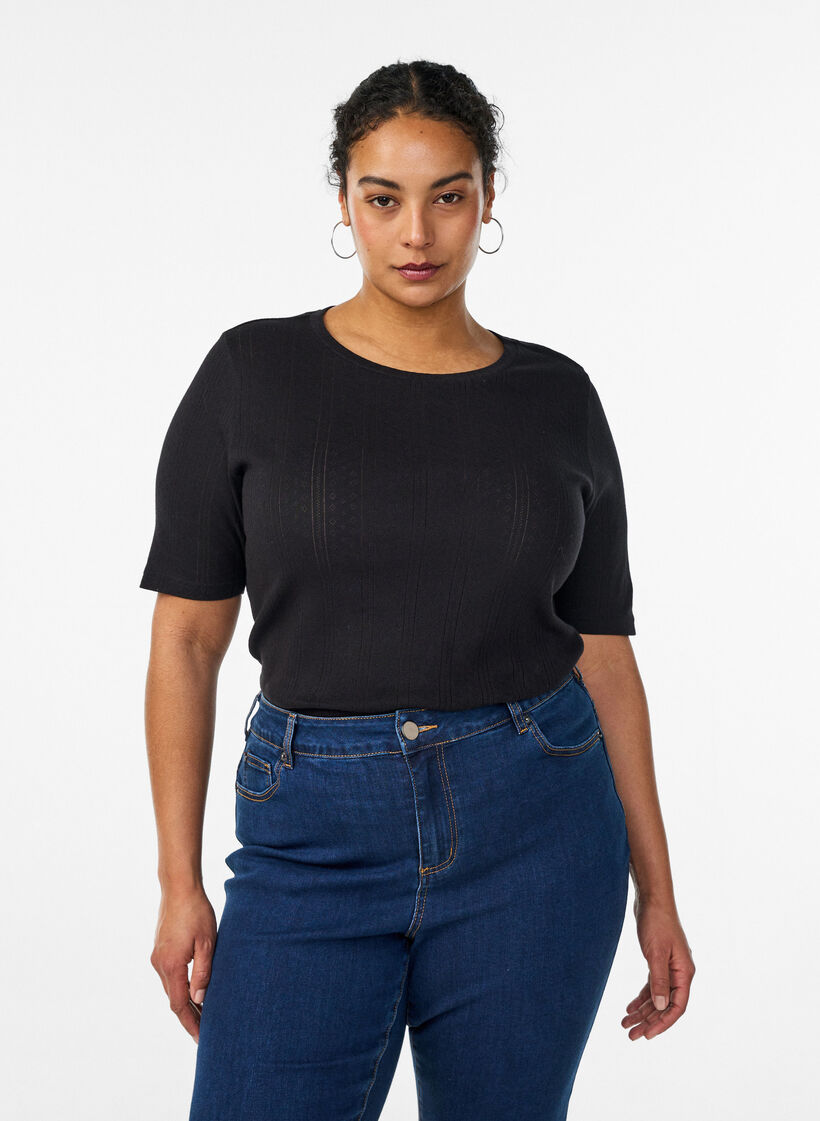 Koszulka bawelniana z haftem oczka, Czarne, Model image number 0