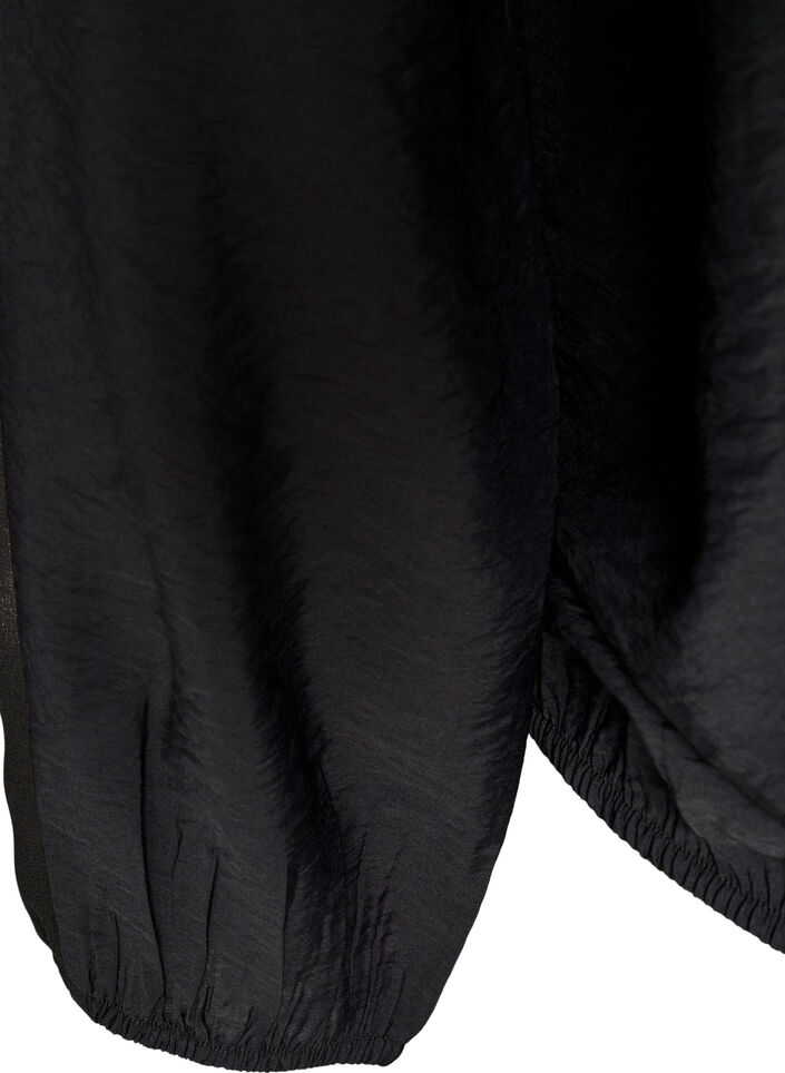 Bluzka z efektem balonowym i detalami ze szyfonu, Czarne, Packshot image number 3