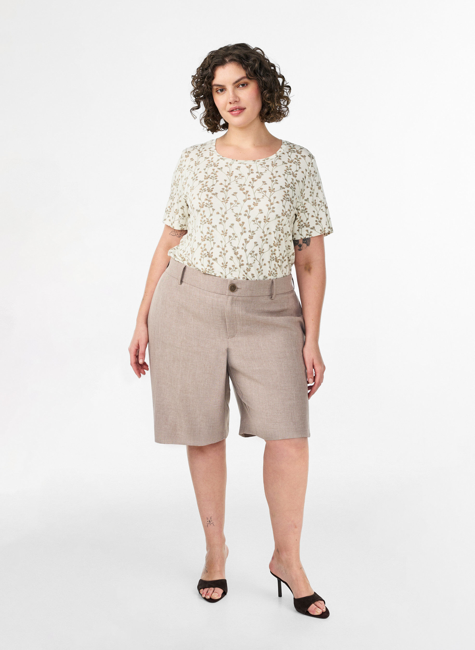 Zizzi Koszulka z nadrukiem w kwiaty, Biały, Model image number 1