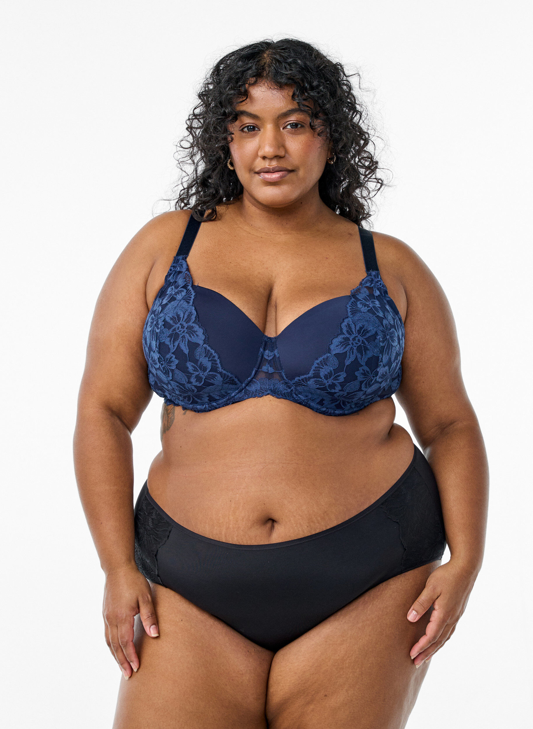 Bielizna ze srednim staniem 2-pack, Czarne, Model