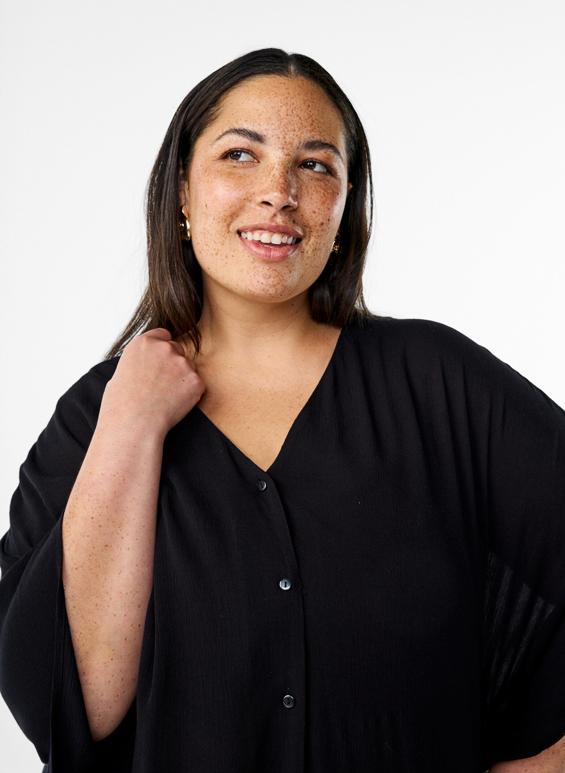 Zizzi Kaftan plazowy z guzikami, Czarne, Model image number 2