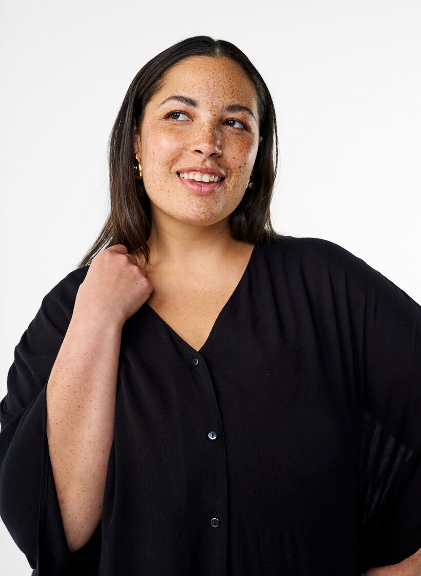 Kaftan plazowy z guzikami, Czarne, Model image number 2