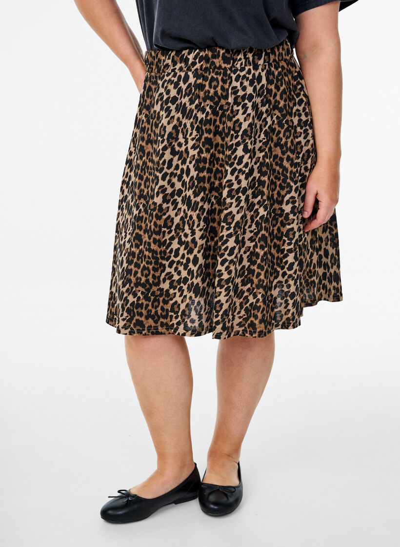 2-pack sp&oacute;dnice typu skater z wiskozy, Czarne, Model image number 2