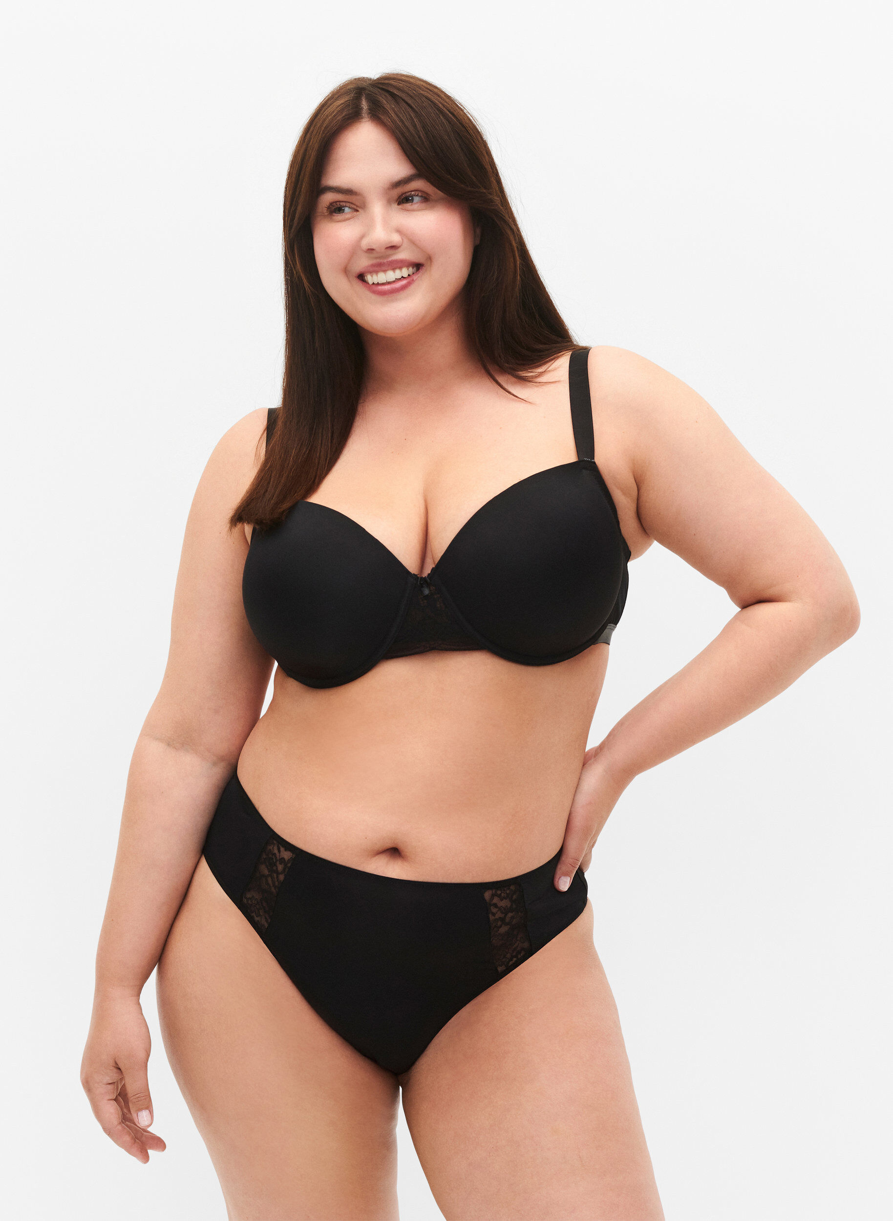 Koronkowe g-stringi (3-pack), Czarne, Model