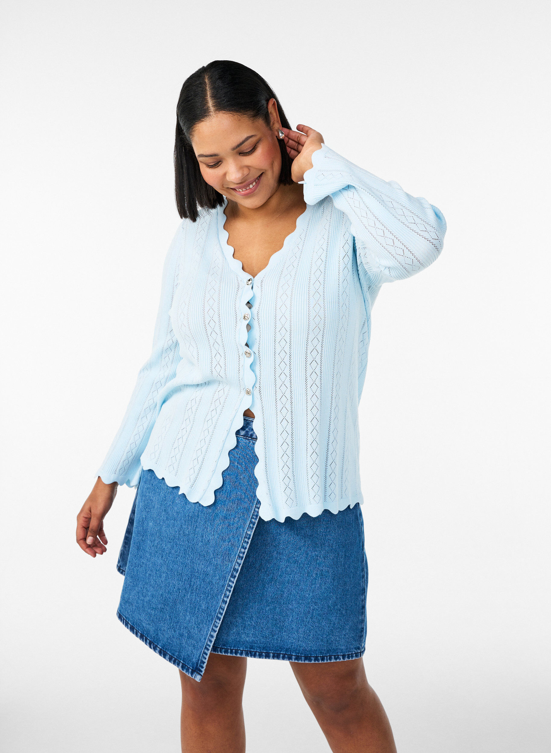 Zizzi Kr&oacute;tka dzinsowa sp&oacute;dnica o linii A, Niebieskie, Model image number 3