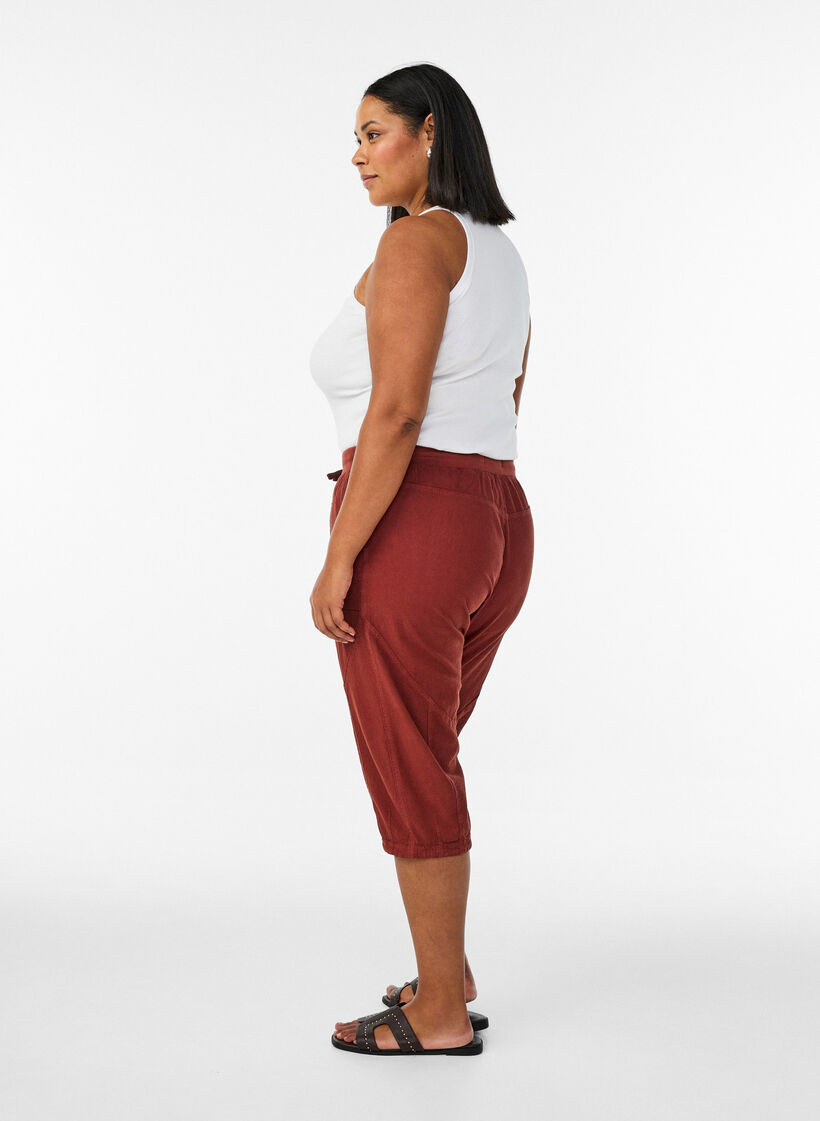 Bawelniane spodnie capri, Czerwony, Model image number 1