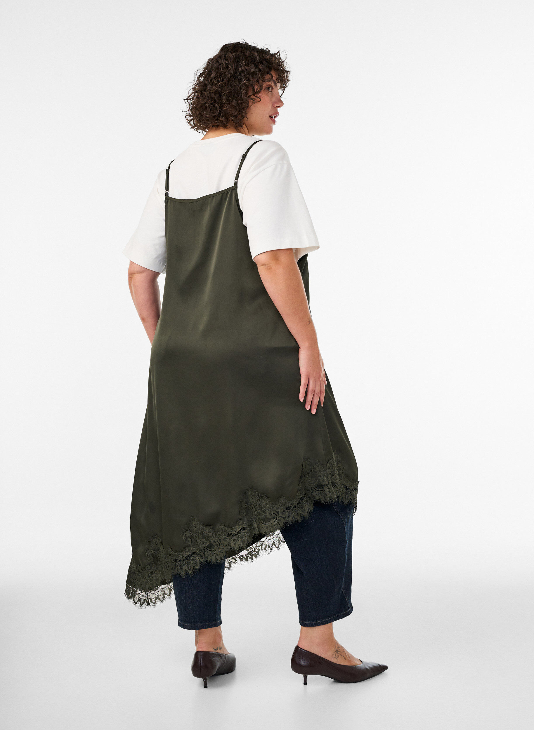 ZizziSatynowa sukienka z koronka i asymetrycznym dolem, Zielony, Model image number 1