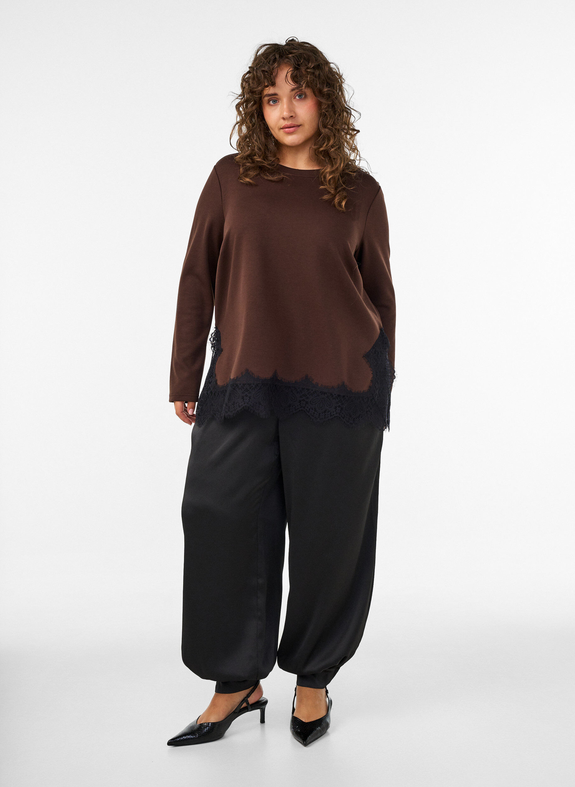 ZizziBluzka z dzianiny z koronkowym wykonczeniem, Brązowy, Model image number 1