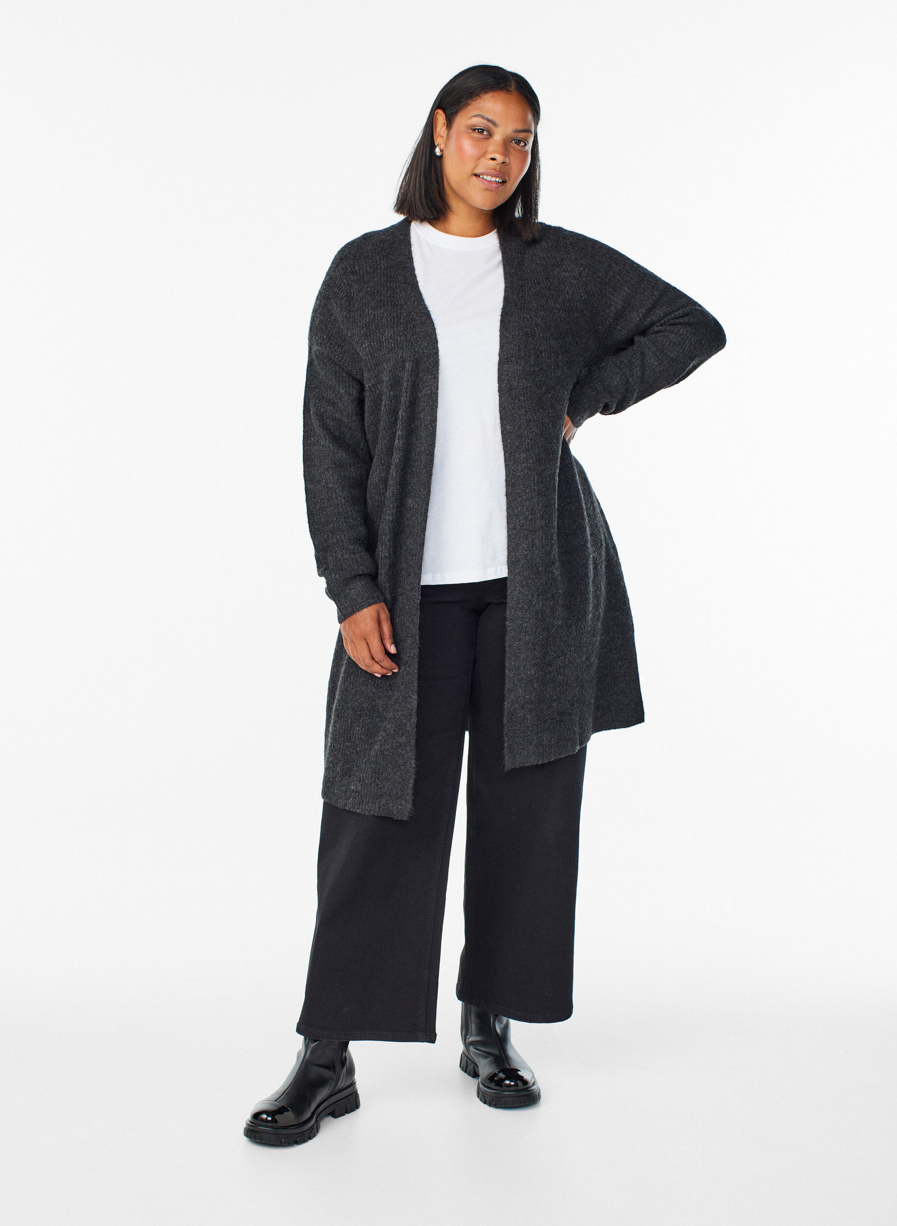 Zizzi FLASH - Dlugi prazkowany kardigan z otwartym przodem, Ciemnoszary, Model image number 1