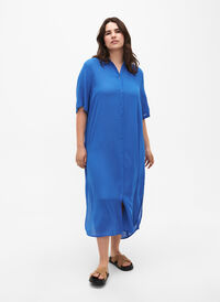 Wiskozowa sukienka koszulowa z krótkimi rekawami, Victoria blue, Model