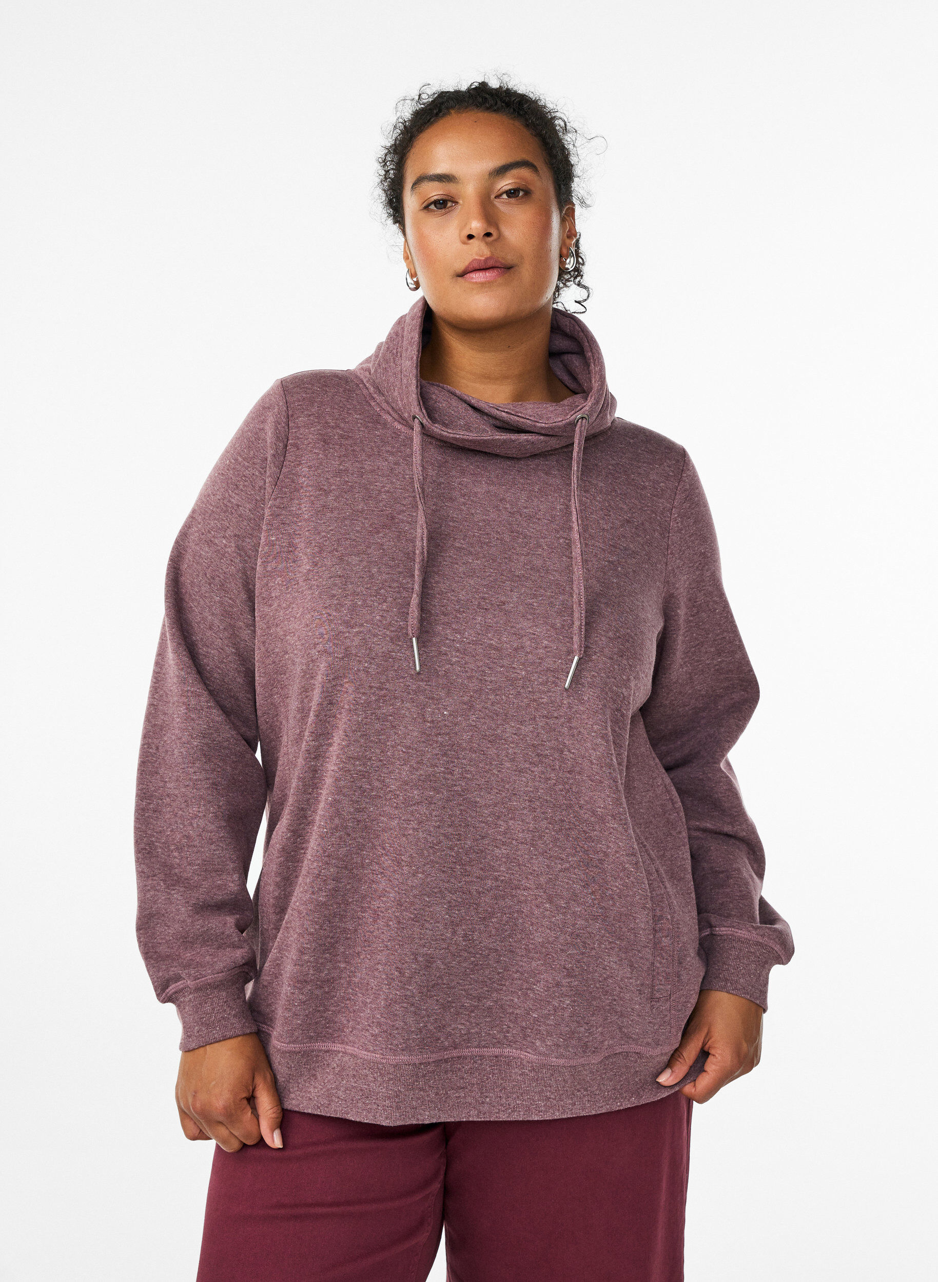 Bluza z wysokim kolnierzem i kieszeniami, Czerwony, Model