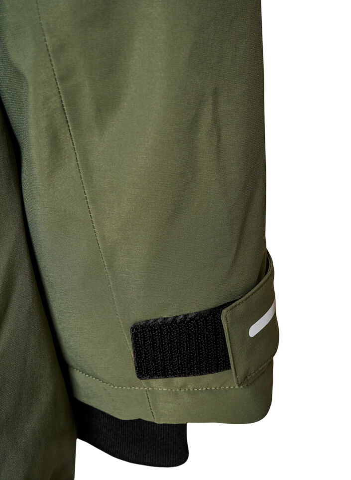 Hydrofobowa parka z kapturem i funkcjonalnymi detalami, Zielony, Packshot image number 4