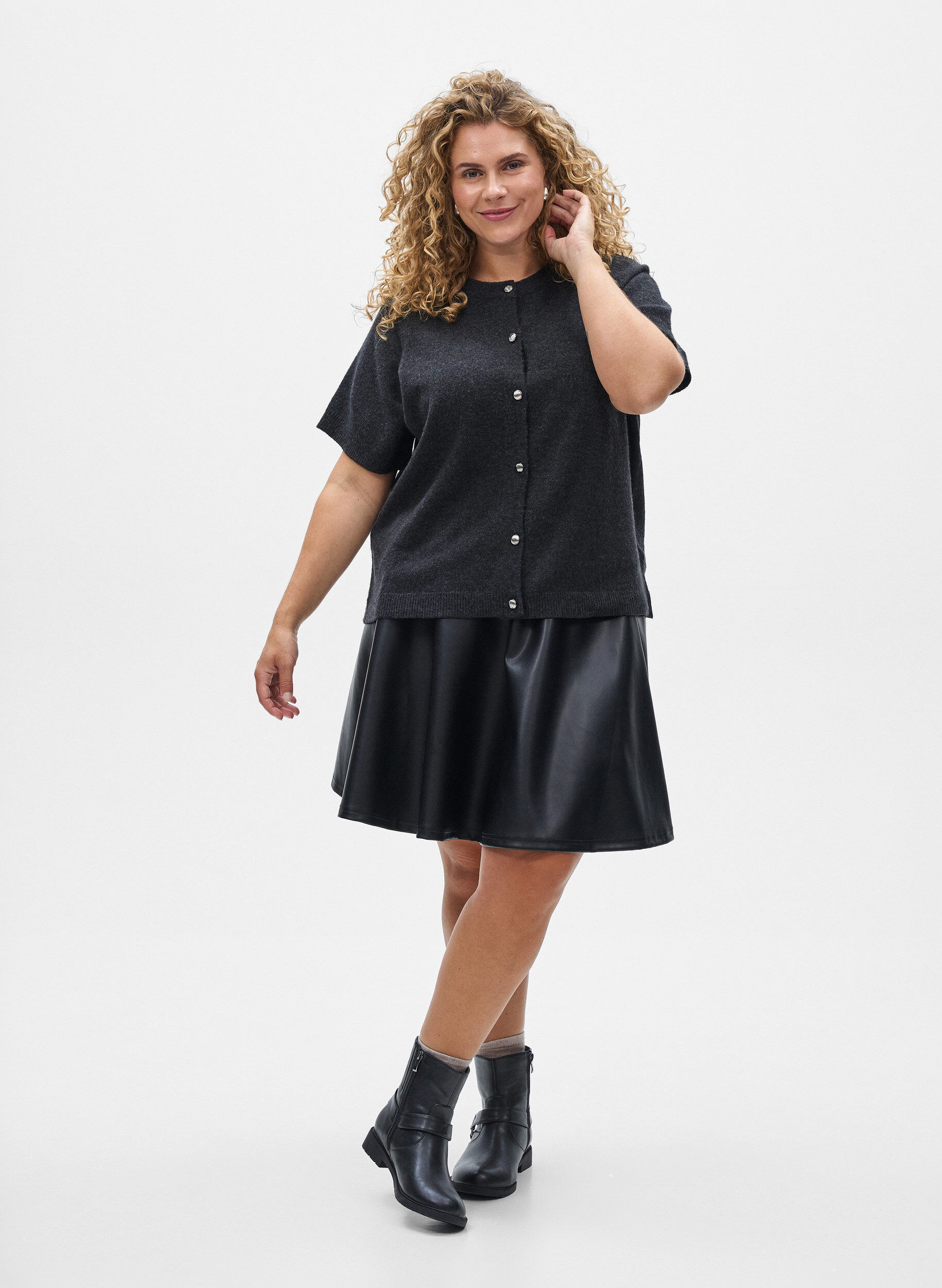ZizziDzianinowy kardigan z kr&oacute;tkim rekawem, Ciemnoszary, Model image number 1