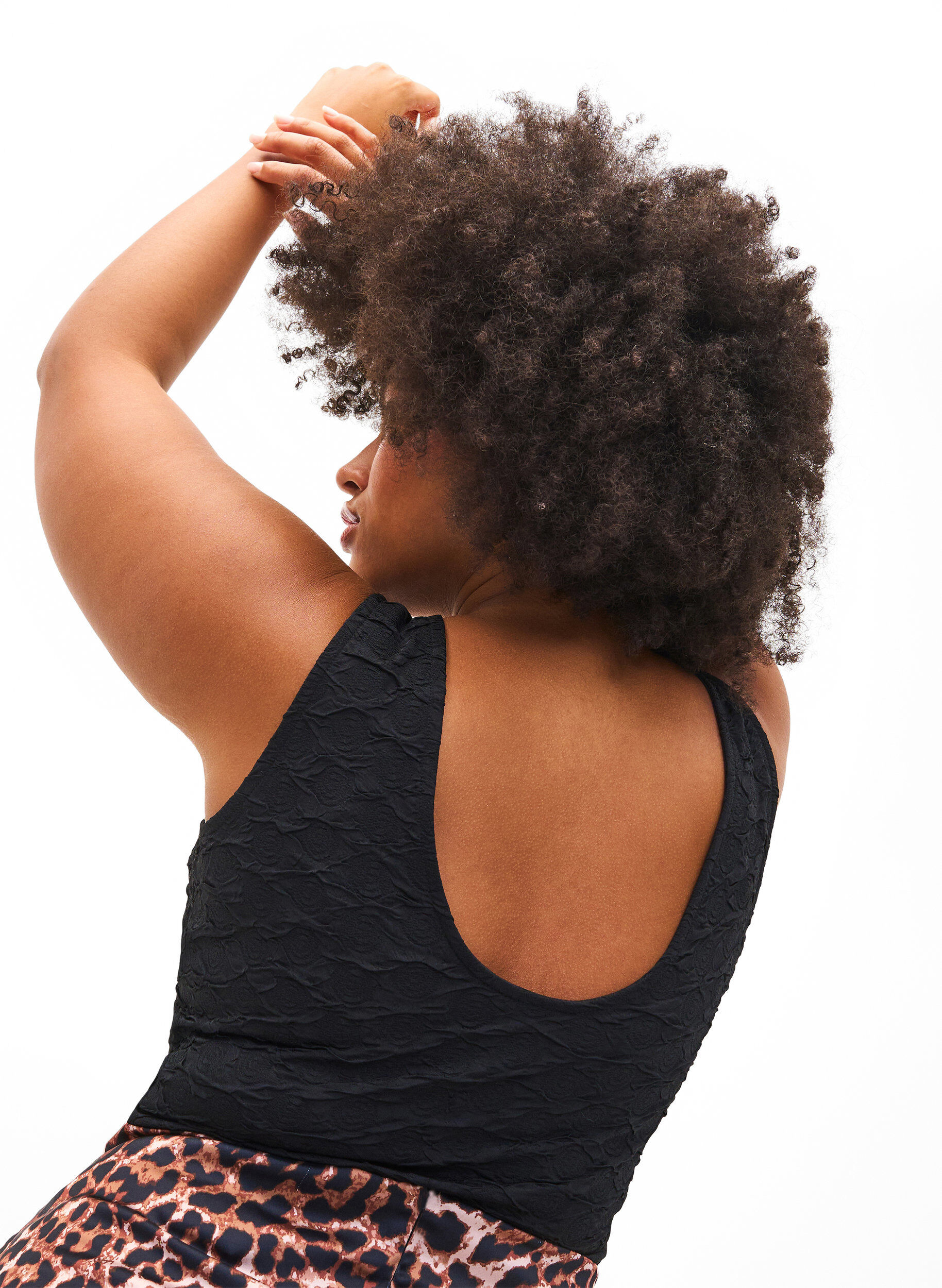 Zizzi Bodystocking bez rekaw&oacute;w o fakturze strukturalnej, Black, Model image number 1