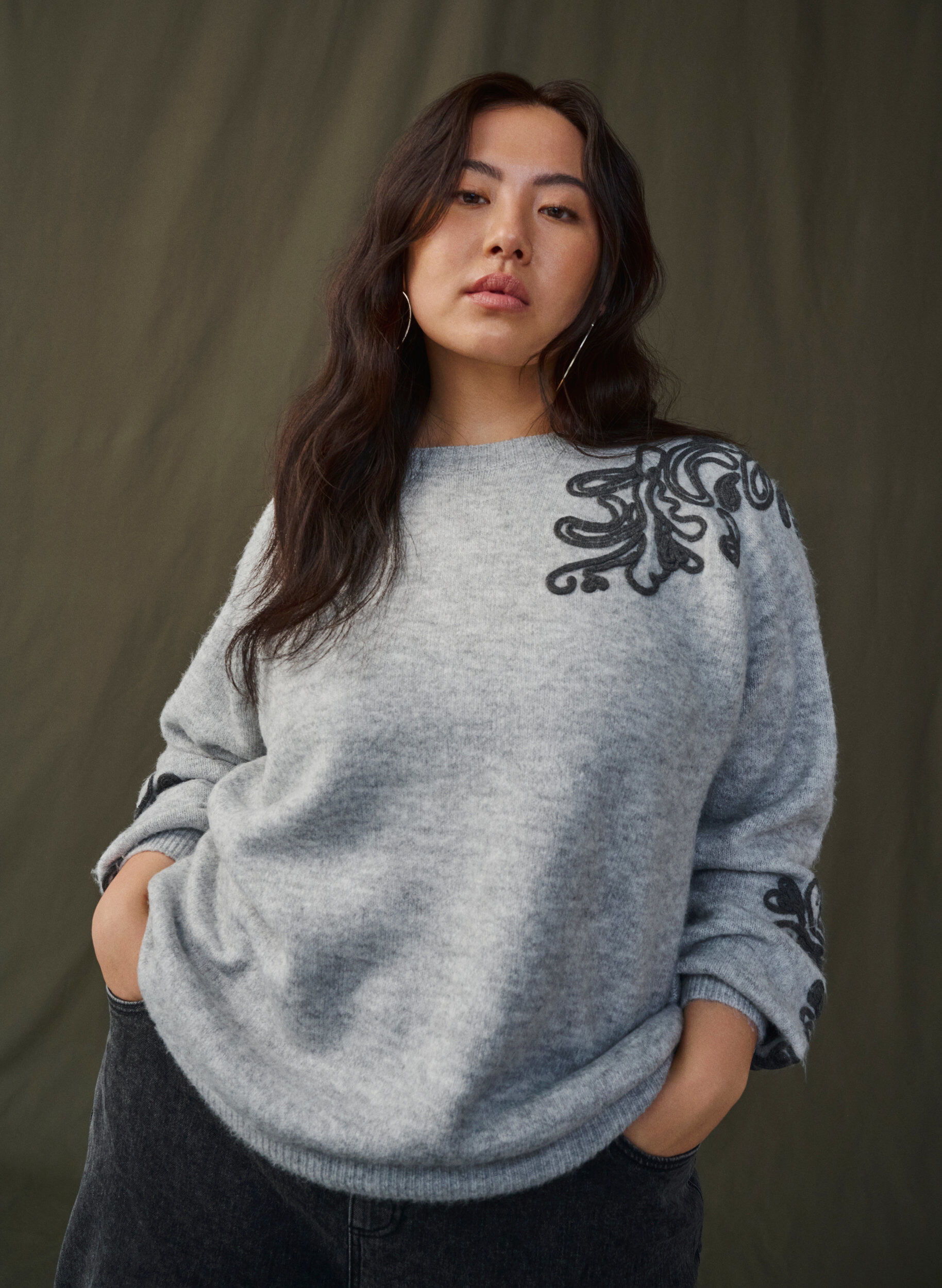 Zizzi Dzianinowa bluzka z&nbsp;ozdobnym wzorem, Light Grey Melange, Image image number 0