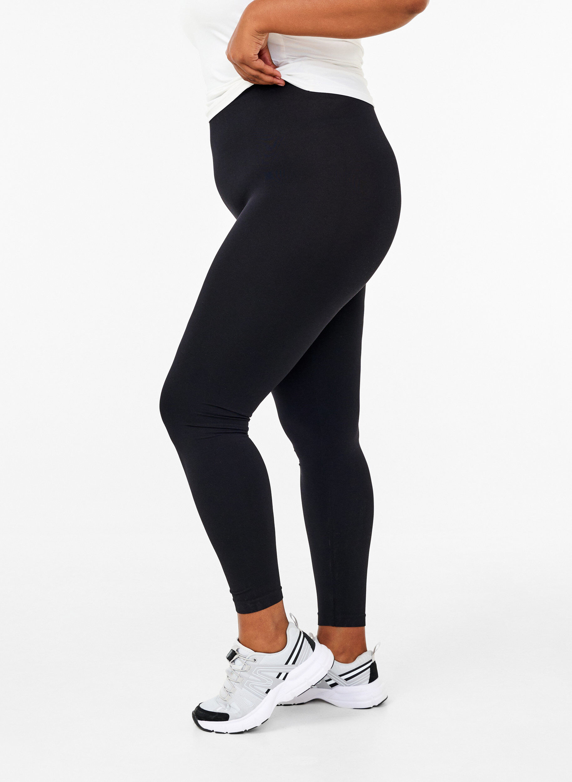 Bezszwowe legginsy Basic, Czarne, Model