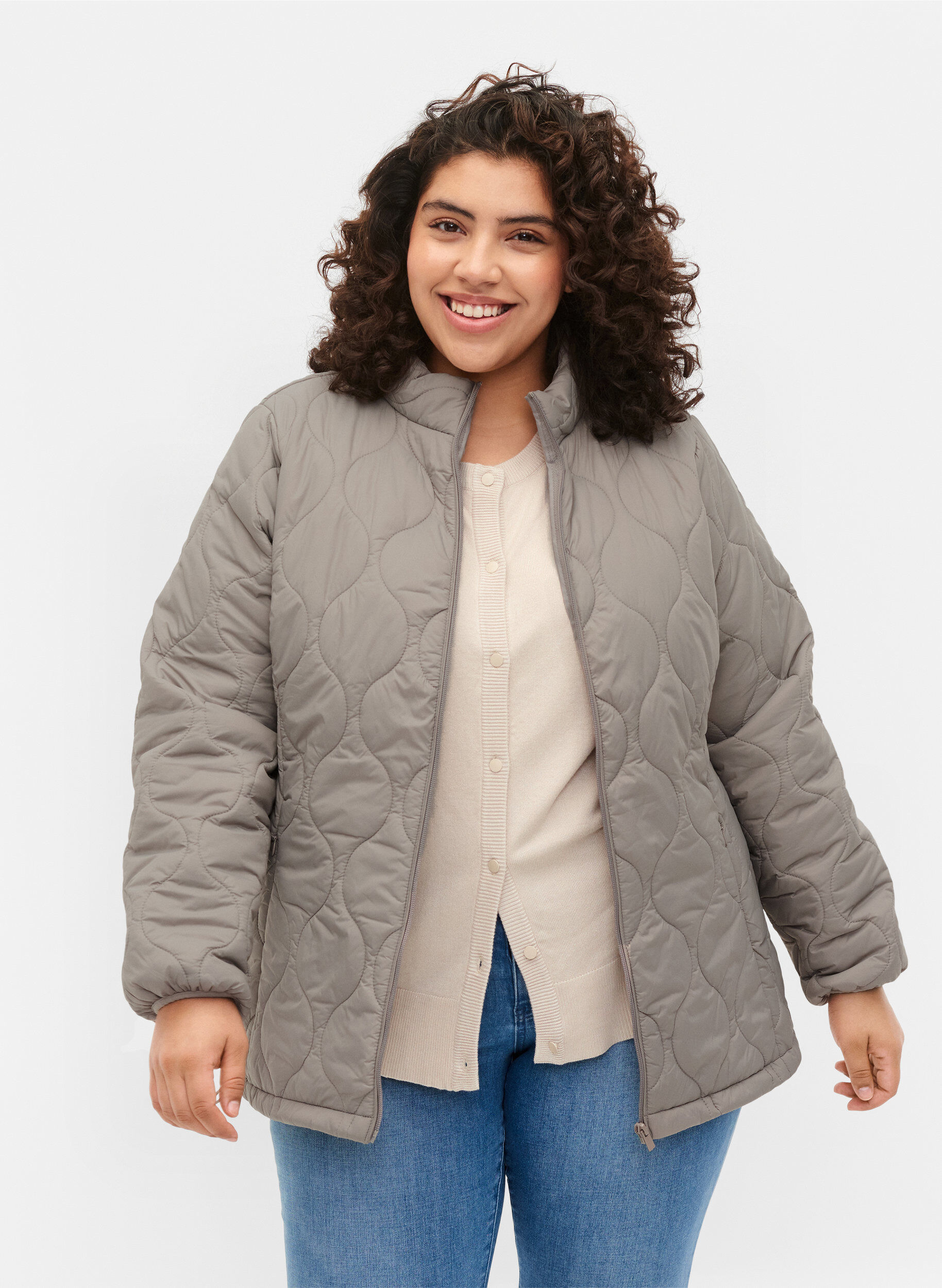 Zizzi Quilted jacket with zip and pockets, Moon Rock, Model image number 0