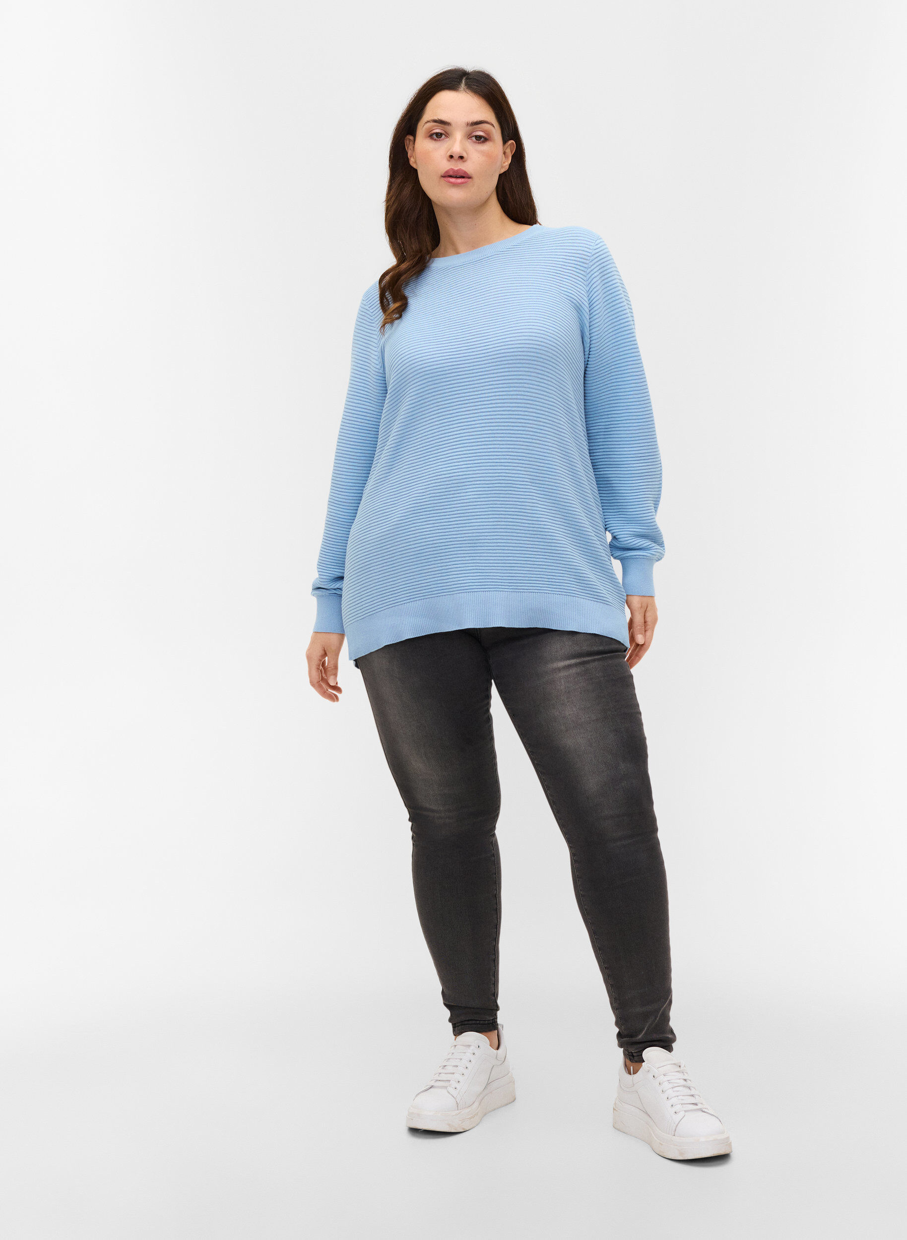 Zizzi Long-sleeved knitted blouse in organic cotton, Chambray Blue, Model image number 2