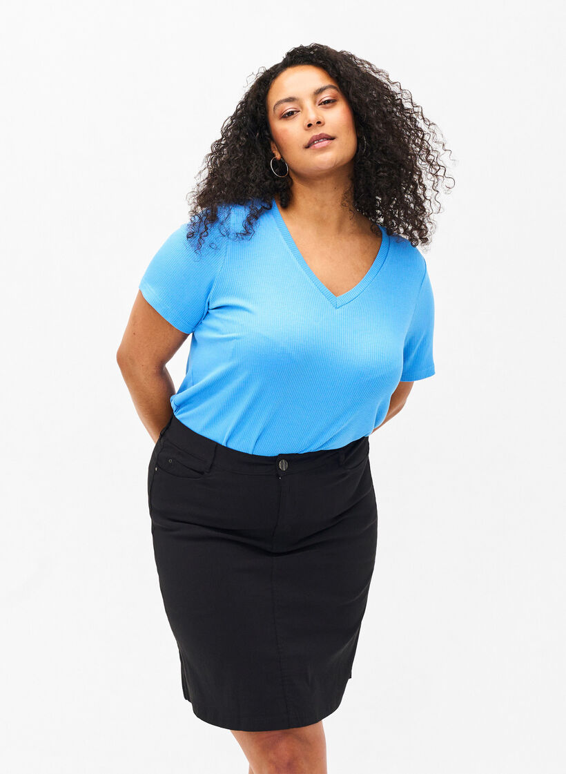 Krótka spódnica z wewnetrznymi spodenkami, Czarne, Model image number 0