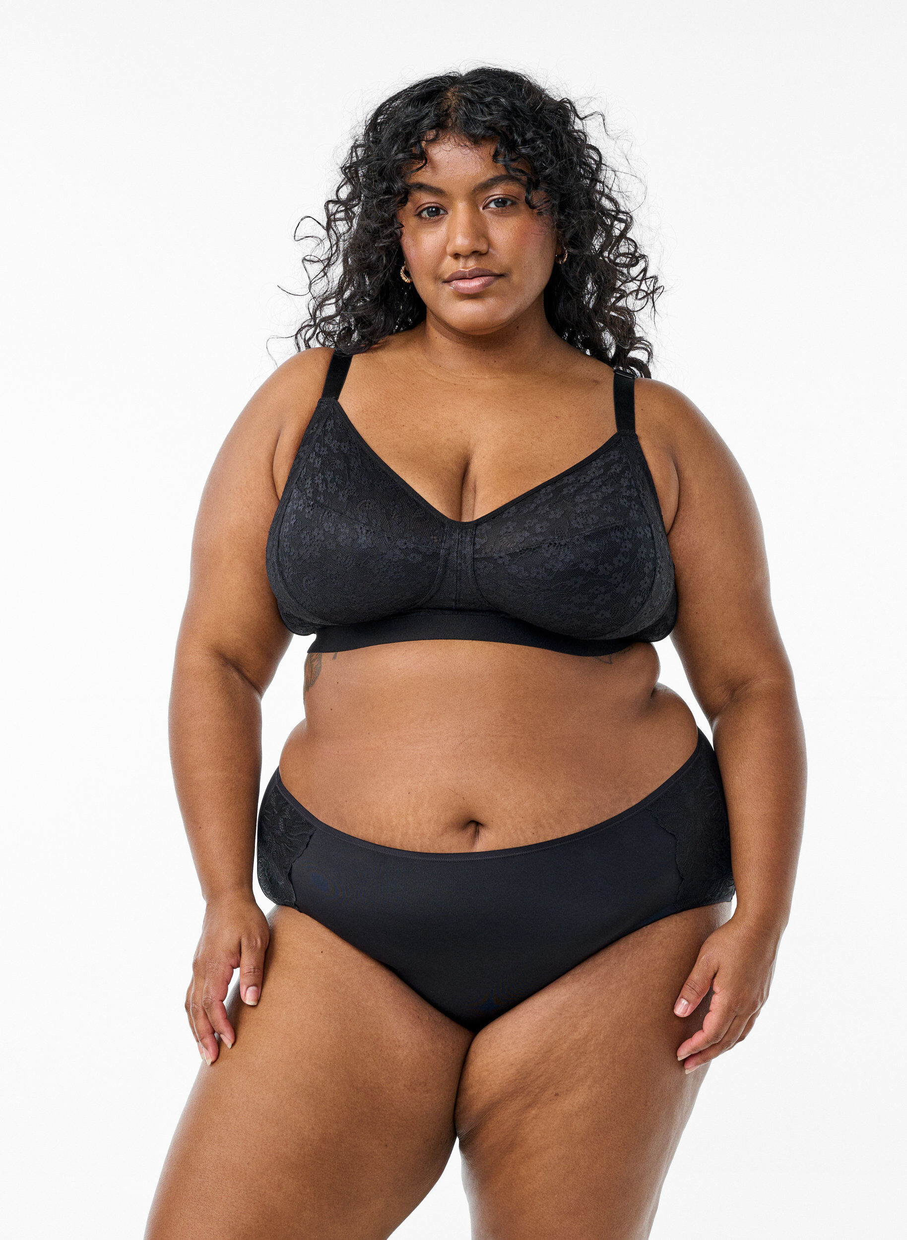 Zizzi Biustonosz bez fiszbin z koronka, Czarne, Model image number 1