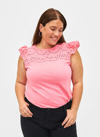 T-shirt z organicznej bawelny z haftem angielskim, Strawberry Pink , Model