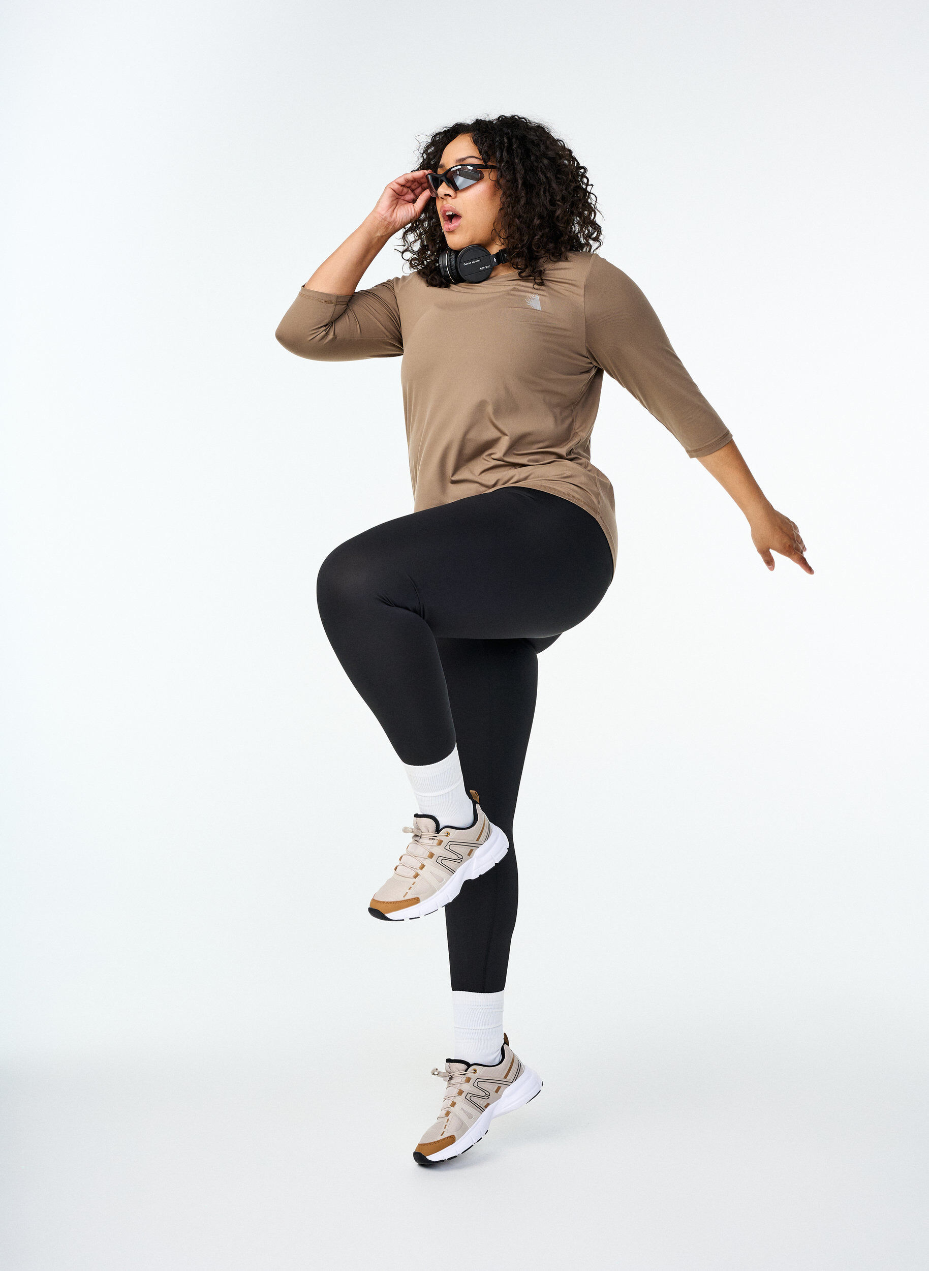 Zizzi Sportowy top z rekawami 3/4, Beżowy, Image image number 1