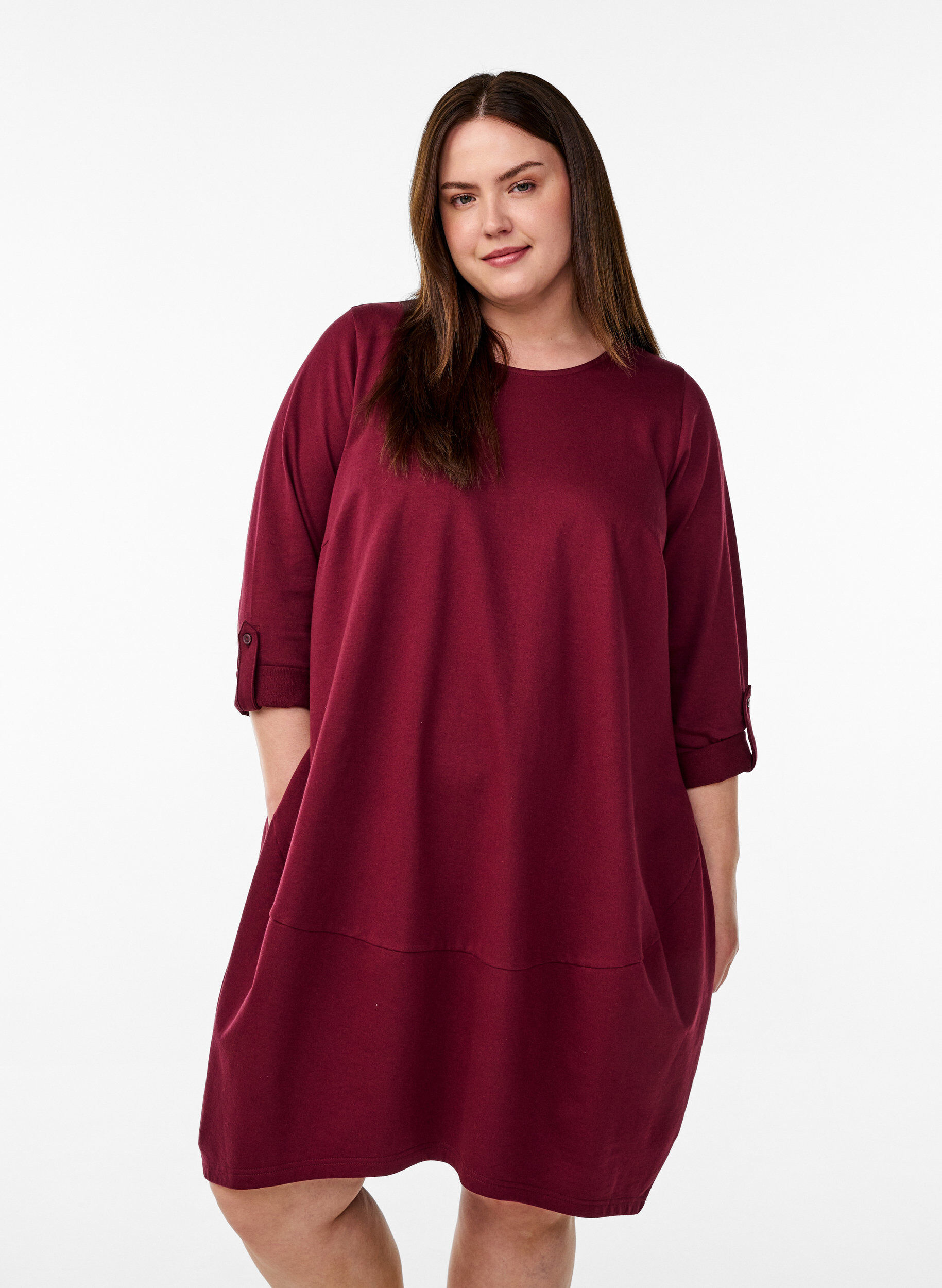 Sukienka - bombka z kieszeniami, Ciemnobordowy, Model