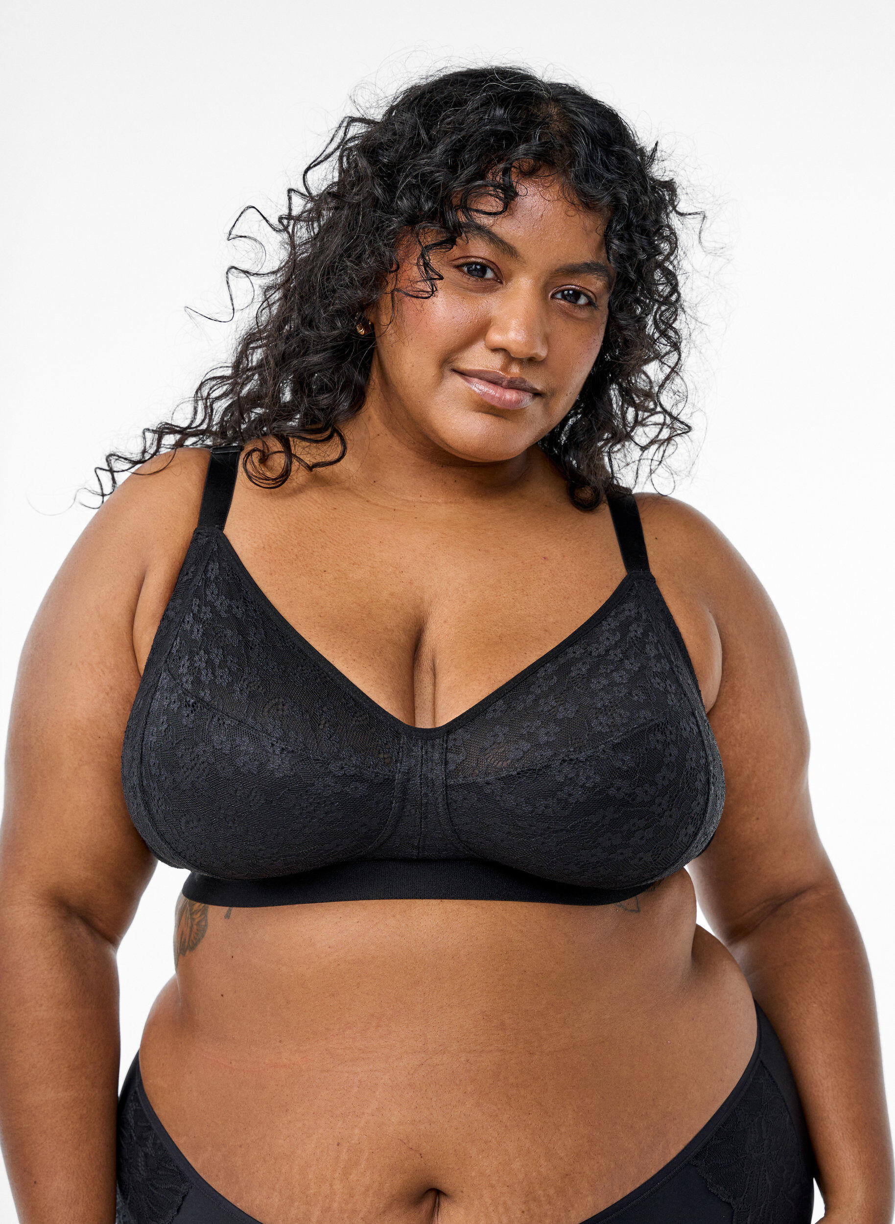 Zizzi Biustonosz bez fiszbin z koronka, Czarne, Model image number 0