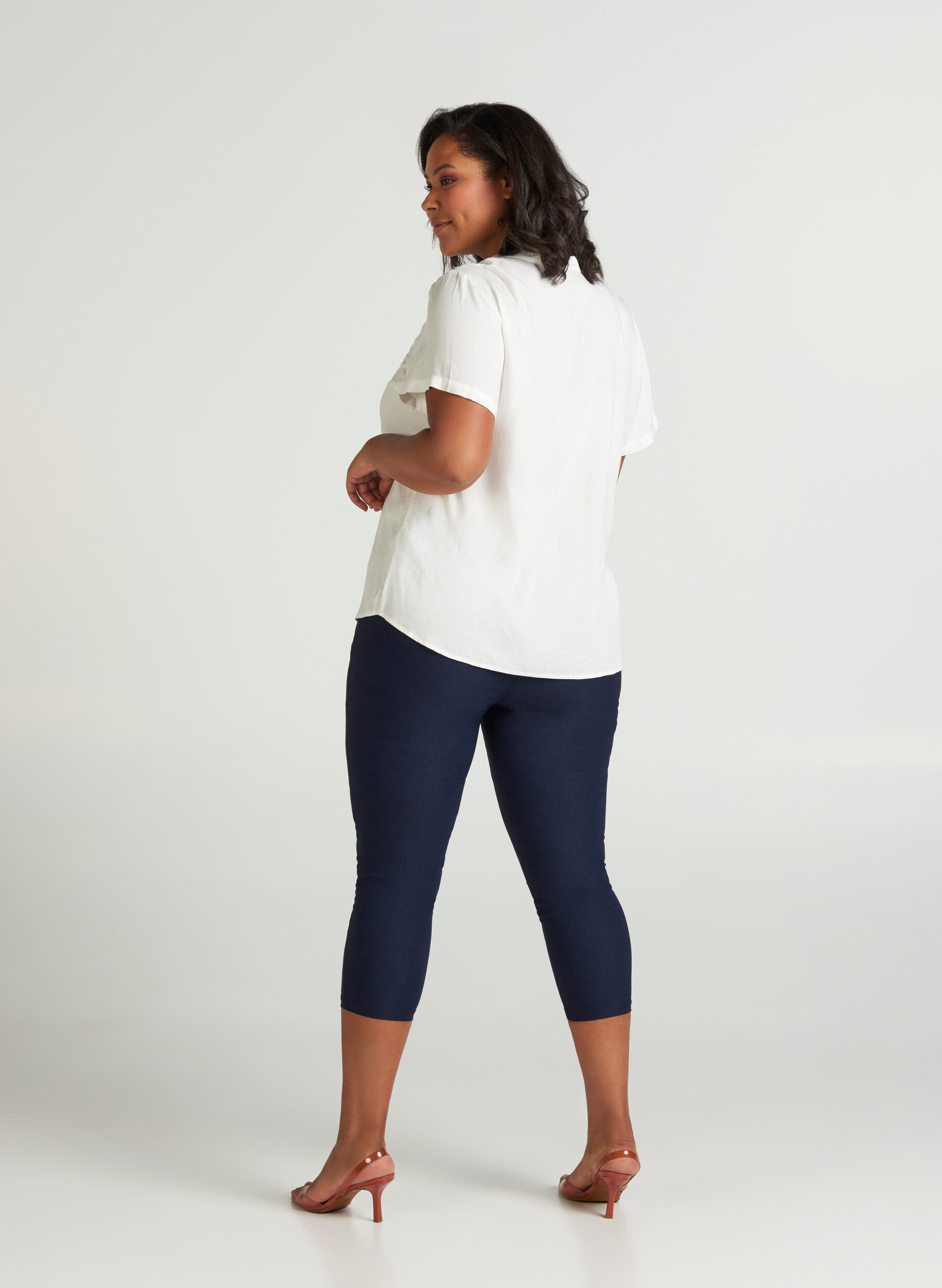 Zizzi Spodnie 3/4, Night Sky, Model image number 1