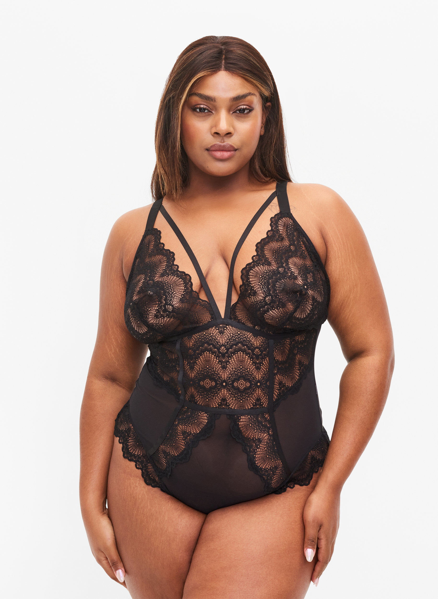 Zizzi Body in mesh and lace, Black, Model image number 0