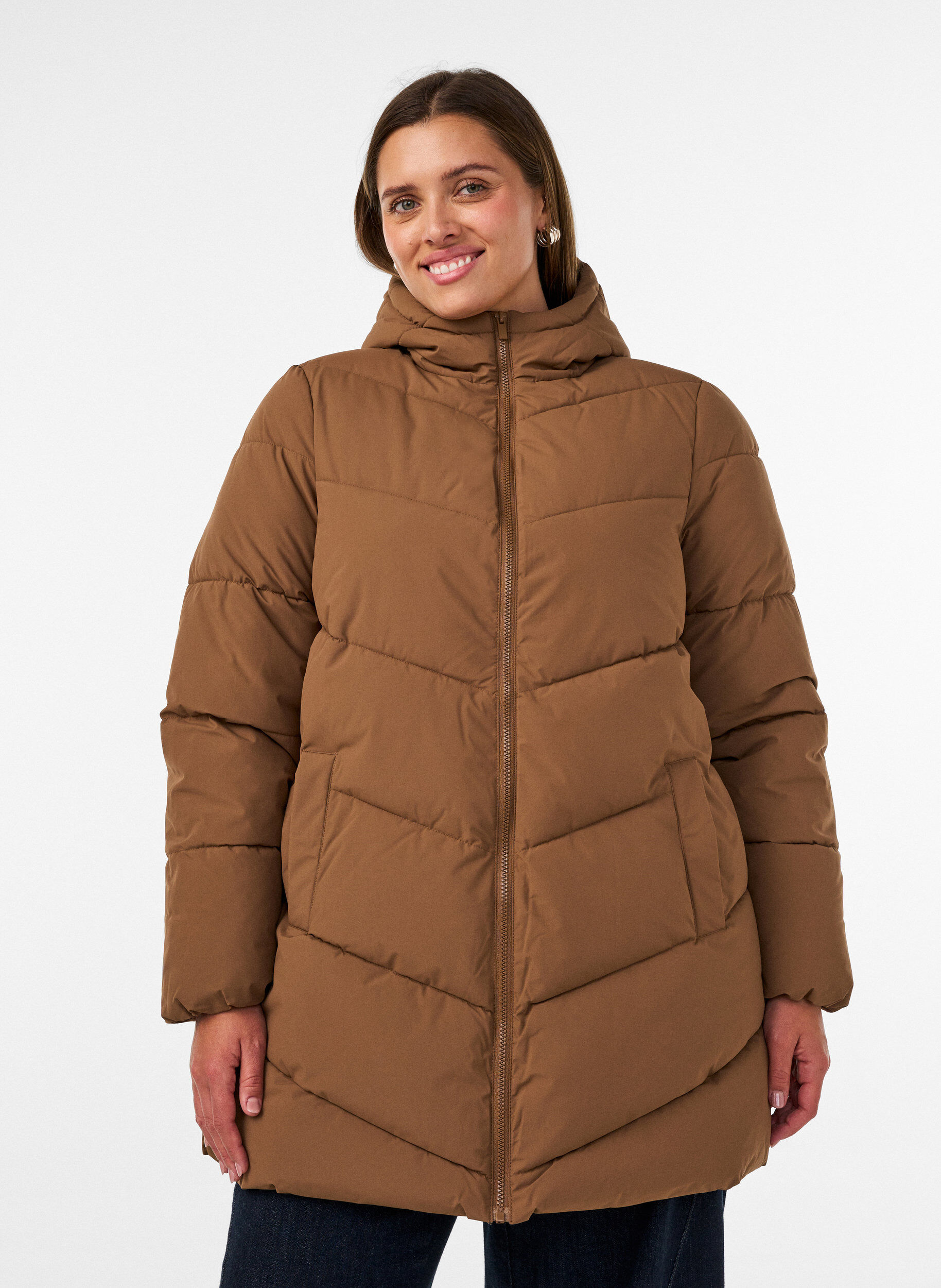 Kurtka puchowa do polowy uda z kapturem, Brązowy, Model
