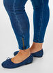 Jeansy Amy nad kostke z suwakiem, Niebieskie, Model image number 2