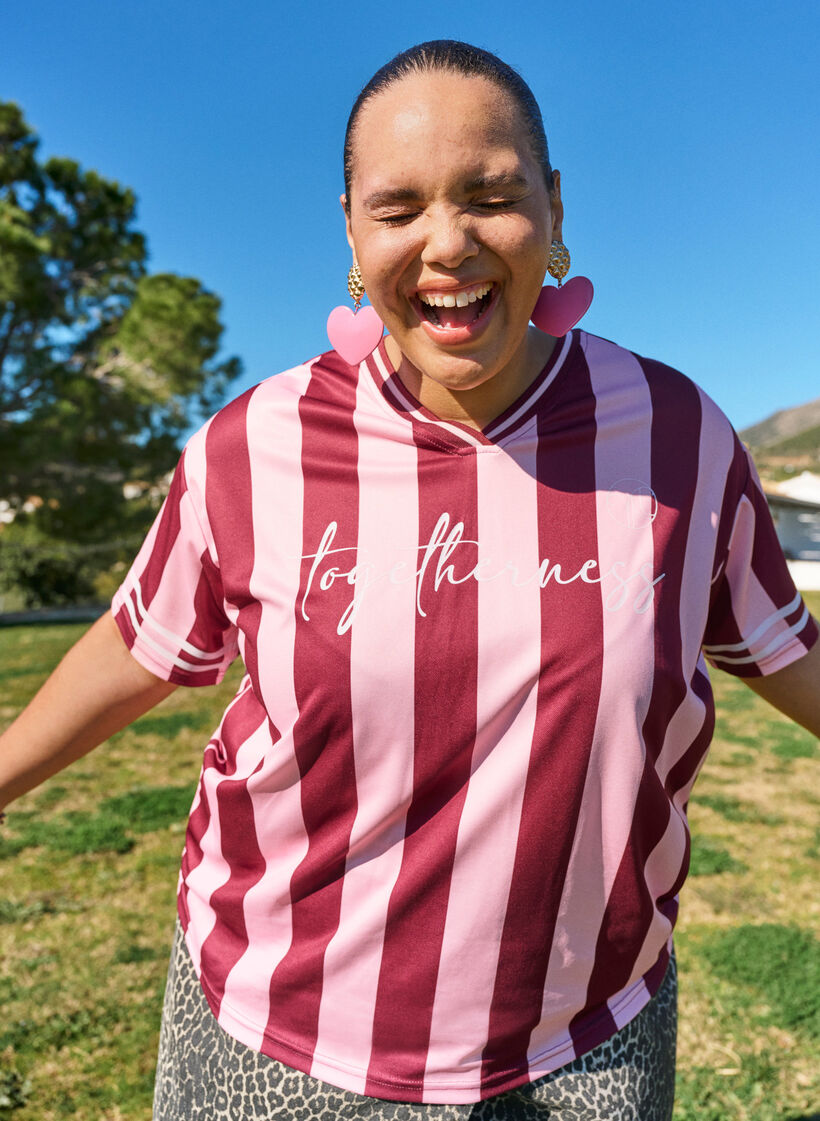 Sportowa koszulka z paskami i motywem tekstowym, Różowy, Image image number 0