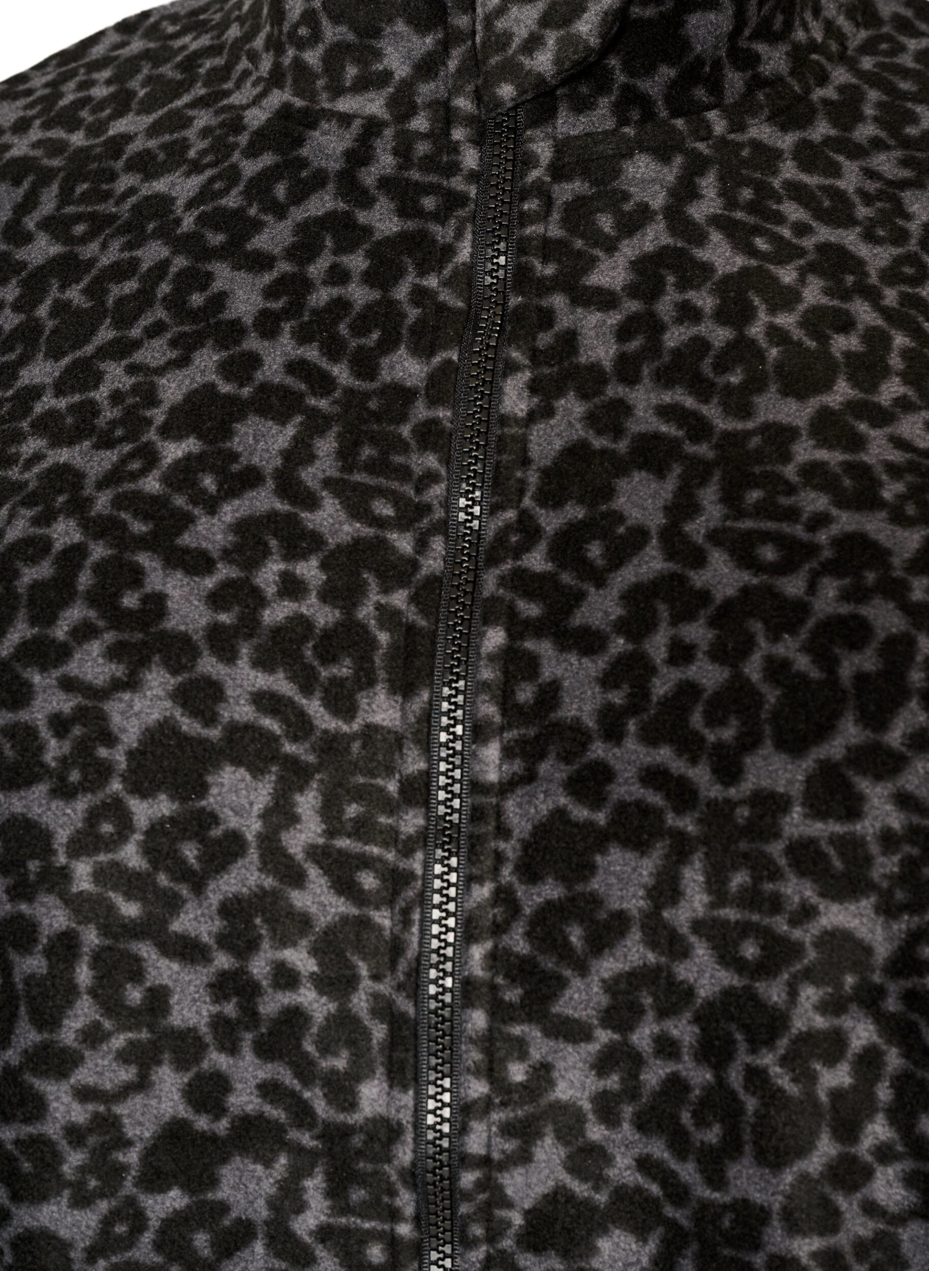 ZizziKurtka polarowa w stylu leopardowym z wysokim kolnierzem, Czarne, Packshot image number 2