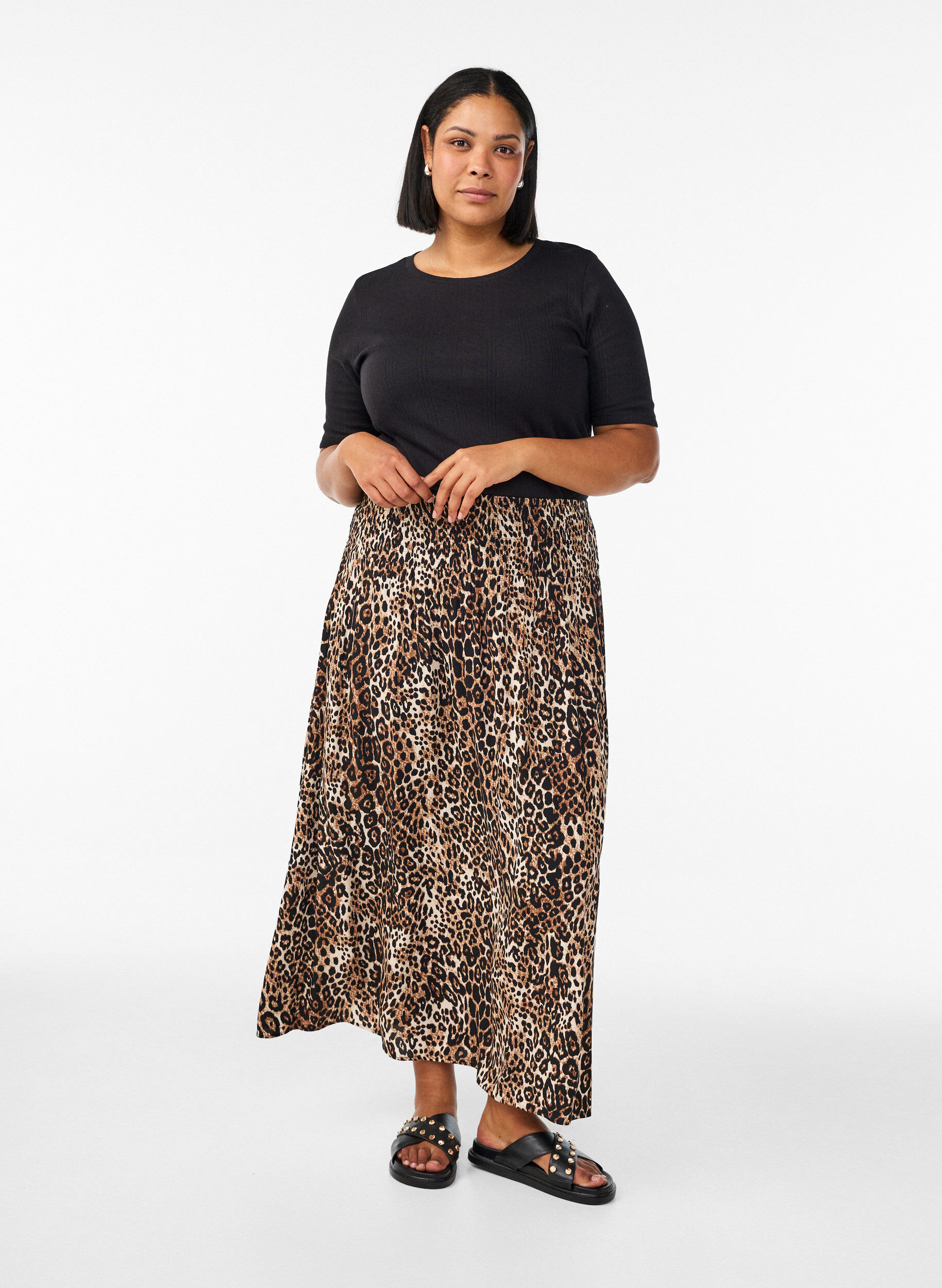 Sp&oacute;dnica maxi z wiskozy z marszczeniem, Brązowy, Model
