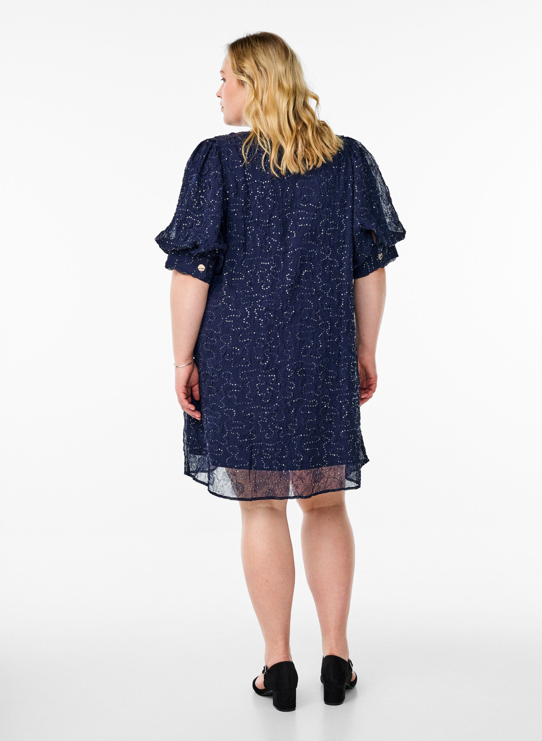 Zizzi Kr&oacute;tka sukienka imprezowa z cekinami, Niebieskie, Model image number 2