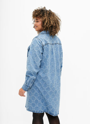 Jeansowa sukienka z przetarciami, Blue denim, Model image number 1