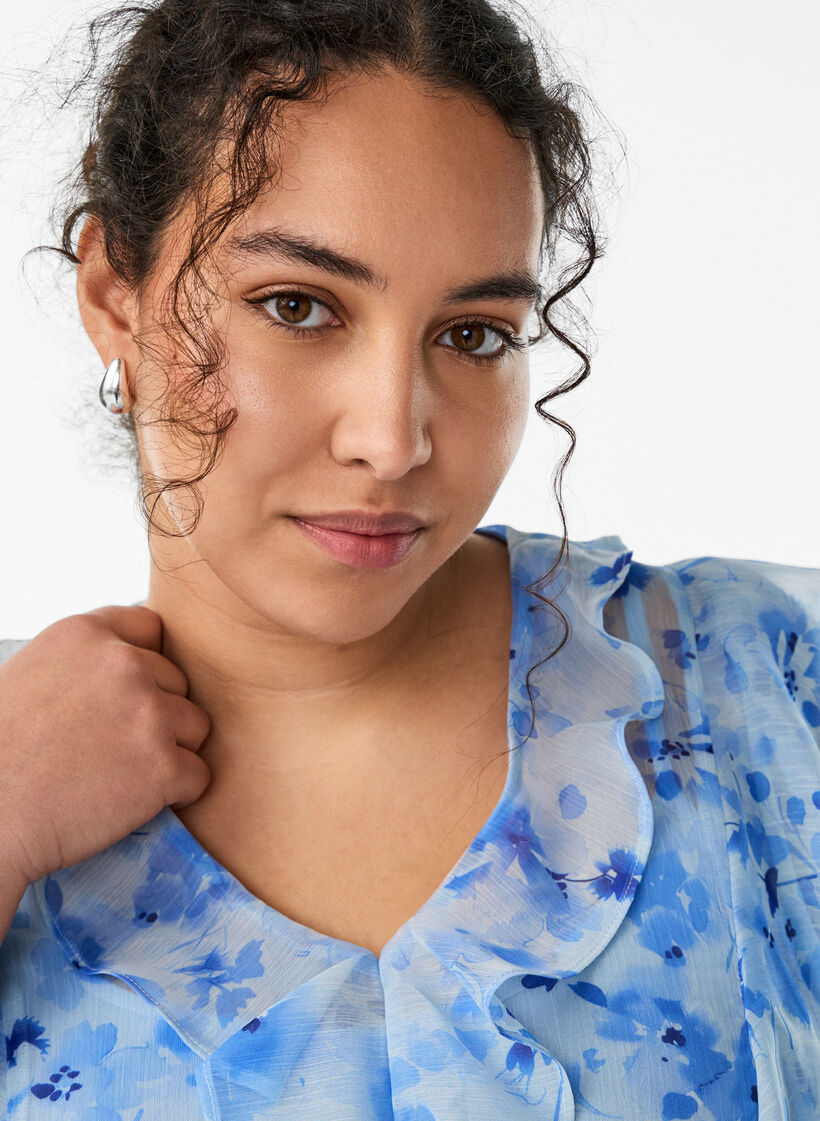 Kwiatowa sukienka z szyfonu z falbankami i dlugim rekawem, Niebieskie, Model image number 2