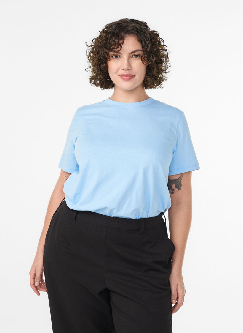 Podstawowa koszulka bawelniana z okraglym dekoltem, Niebieskie, Model image number 0