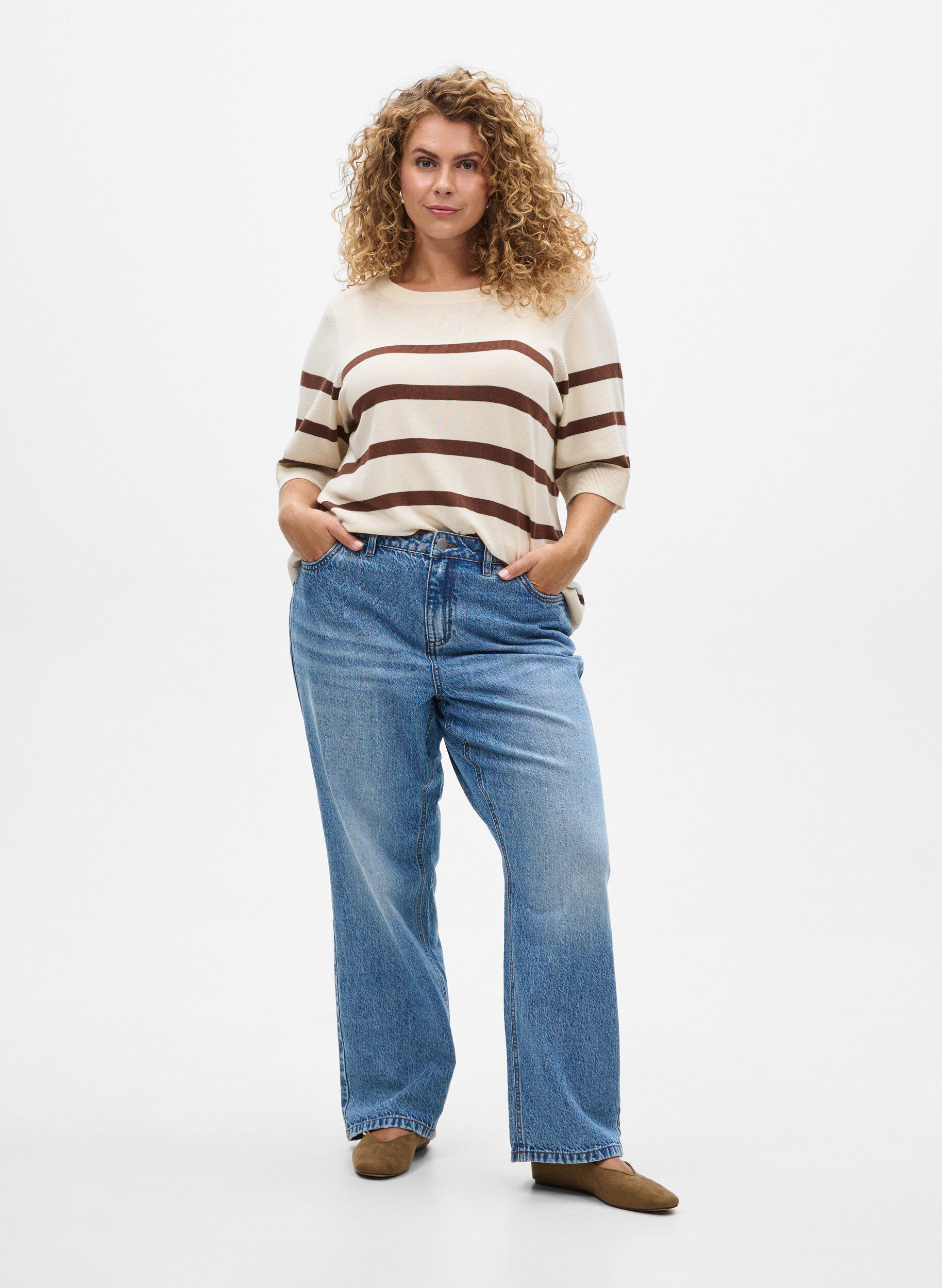 Zizzi Pasiasty, dzianinowy top z kr&oacute;tkim rekawem, Beżowy, Model image number 1