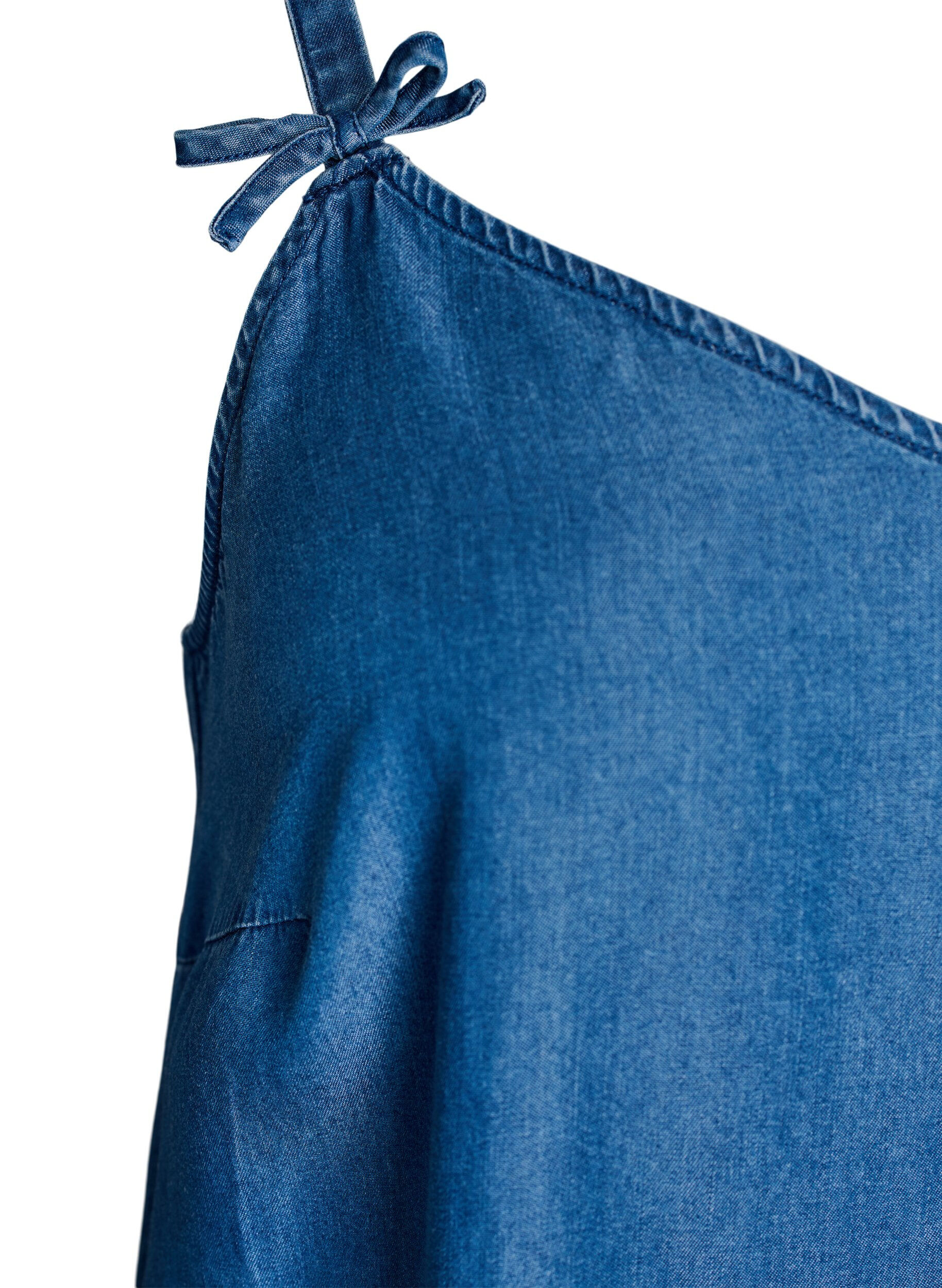 Zizzi Sukienka na ramiaczkach do kolan wykonana z TENCEL&trade; Lyocell o wygladzie denimu, Niebieskie, Packshot image number 3