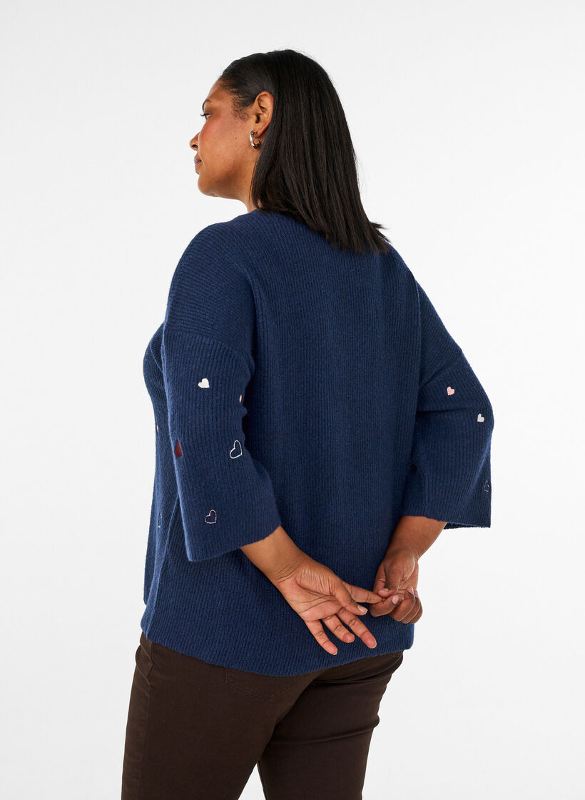 Sweter z serduszkami i rekawami 3/4, Niebieskie, Model image number 2